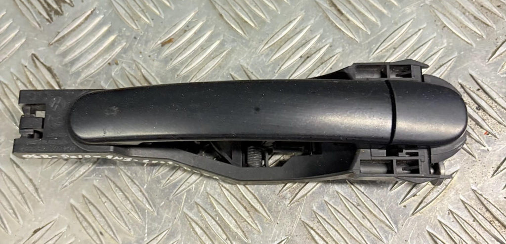 Skoda Octavia 1Z 2010 Driver Rear Exterior Door Handle 6Q4839885 1756765 LF8K