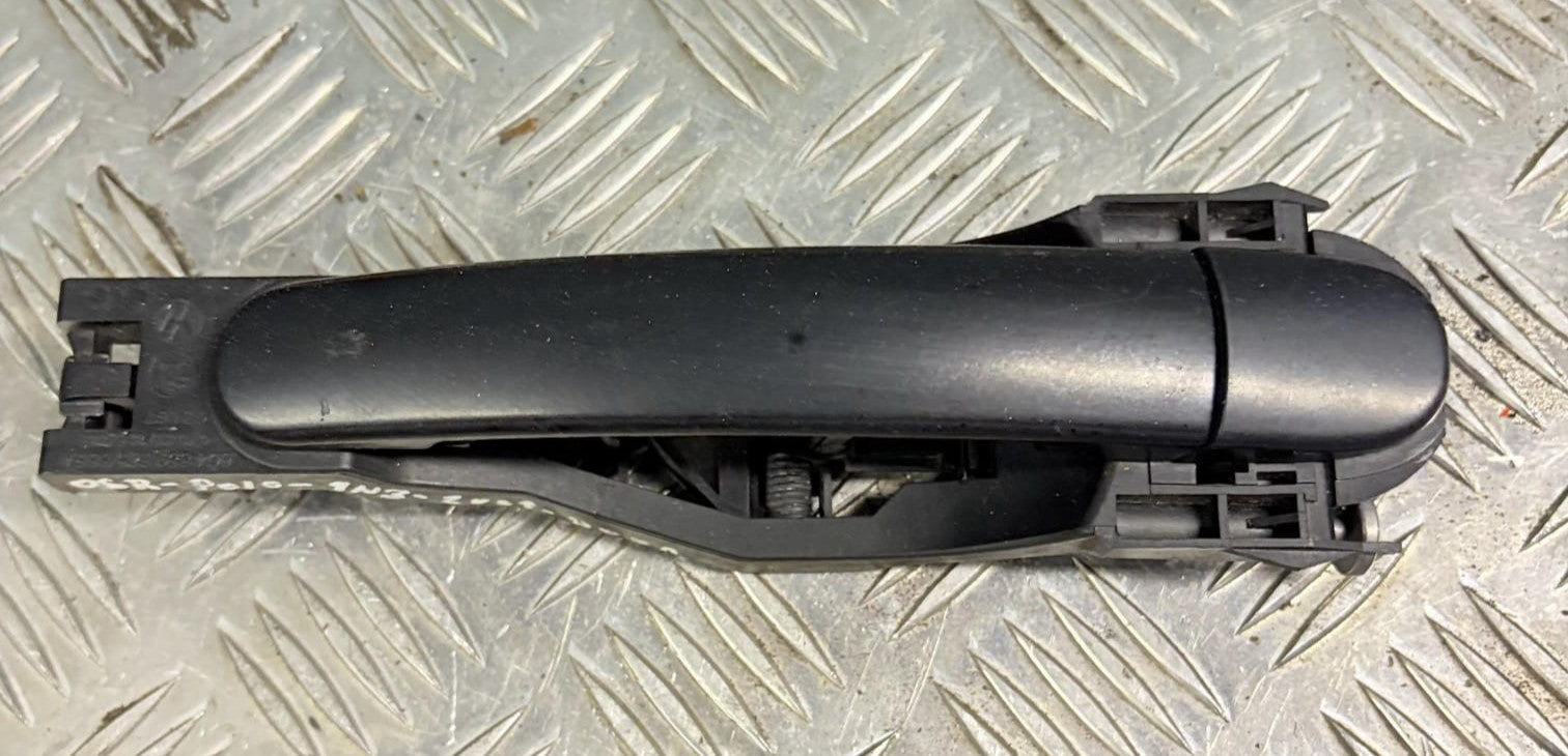 Skoda Octavia 1Z 2010 Driver Rear Exterior Door Handle 6Q4839885 1756765 LF8K
