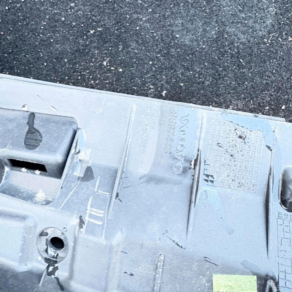 Volvo C30 Front Windscreen Wiper Trim 8687443 2006-2013