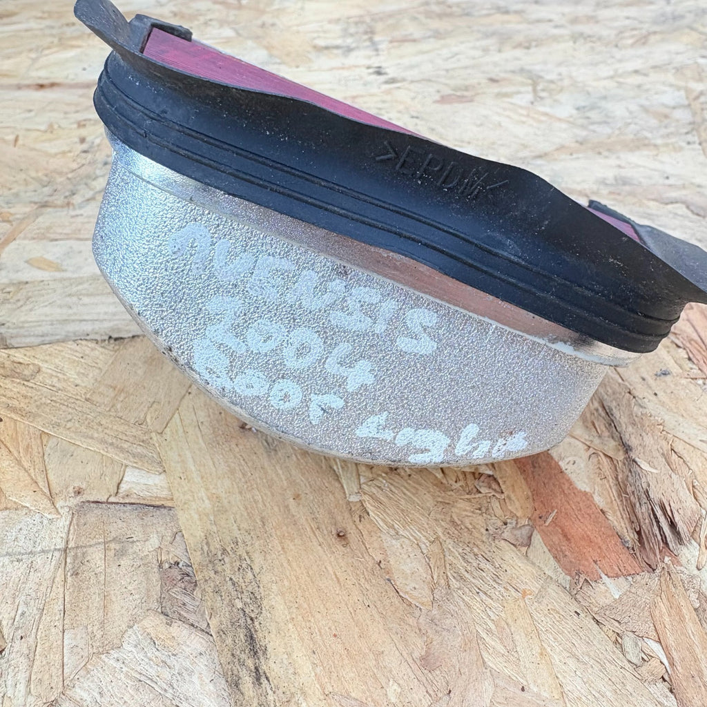 TOYOTA Avensis 2 Generation (2002-2009) Rear cover light