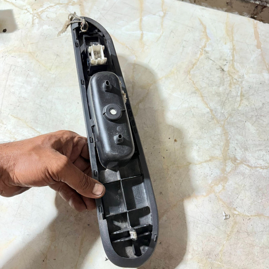 1997-2003 TOYOTA AVENSIS WINDOW SWITCH CONTROL 74251-05030