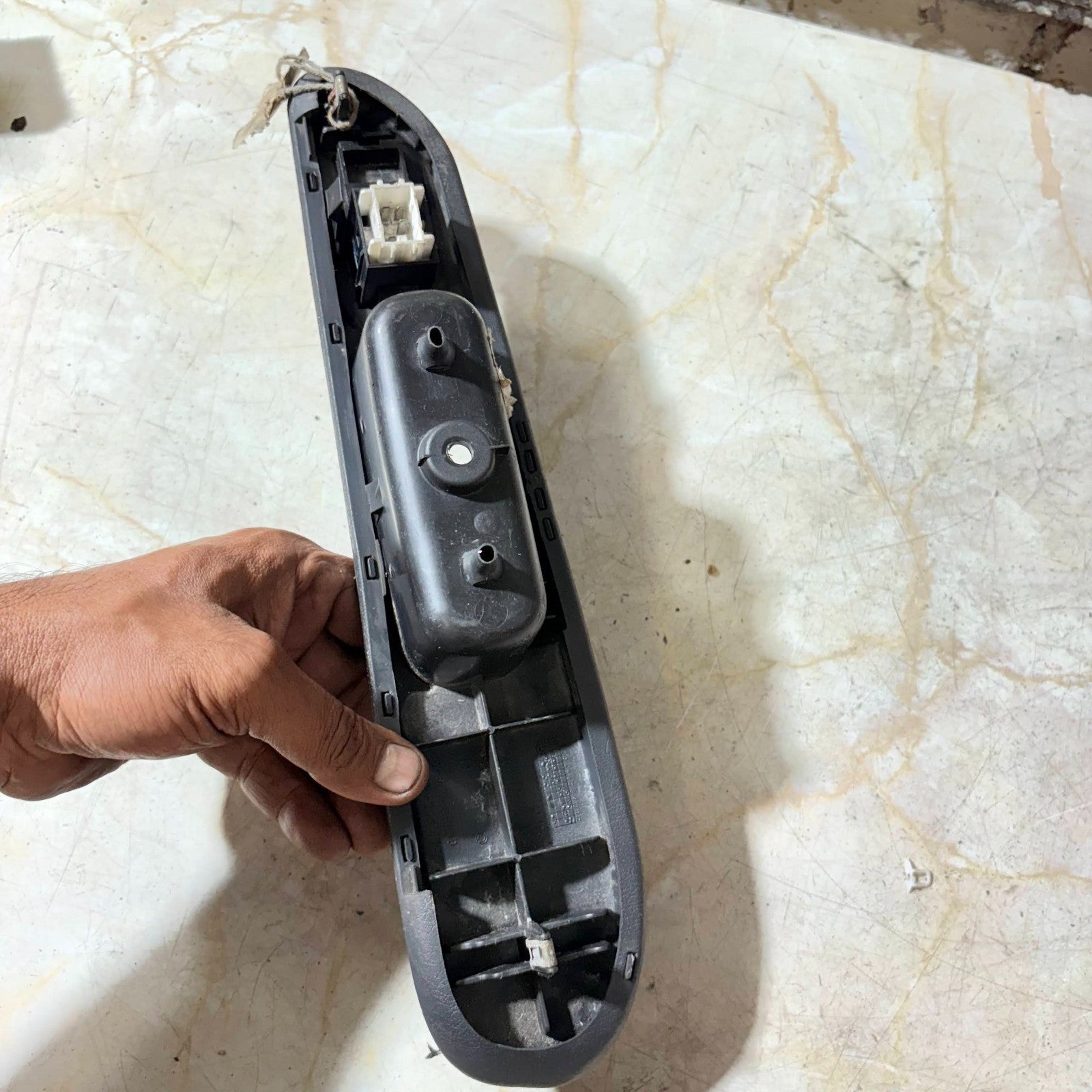 1997-2003 TOYOTA AVENSIS WINDOW SWITCH CONTROL 74251-05030