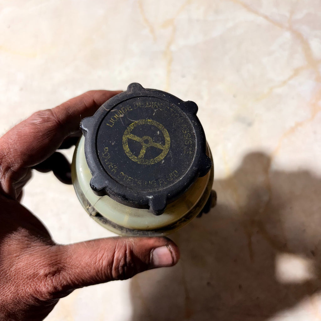 FORD TRANSIT CONNECT 2000-2006 POWER STEERING RESERVOIR BOTTLE