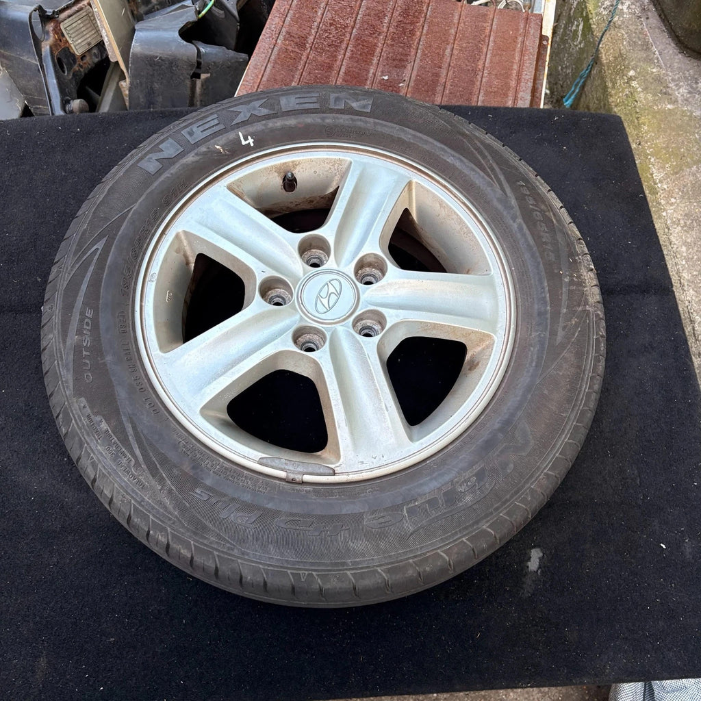 Hyundai i30 MK1 FD 07-12 15 Inch Alloy Wheel Rim 195/65R15 52910-2L100