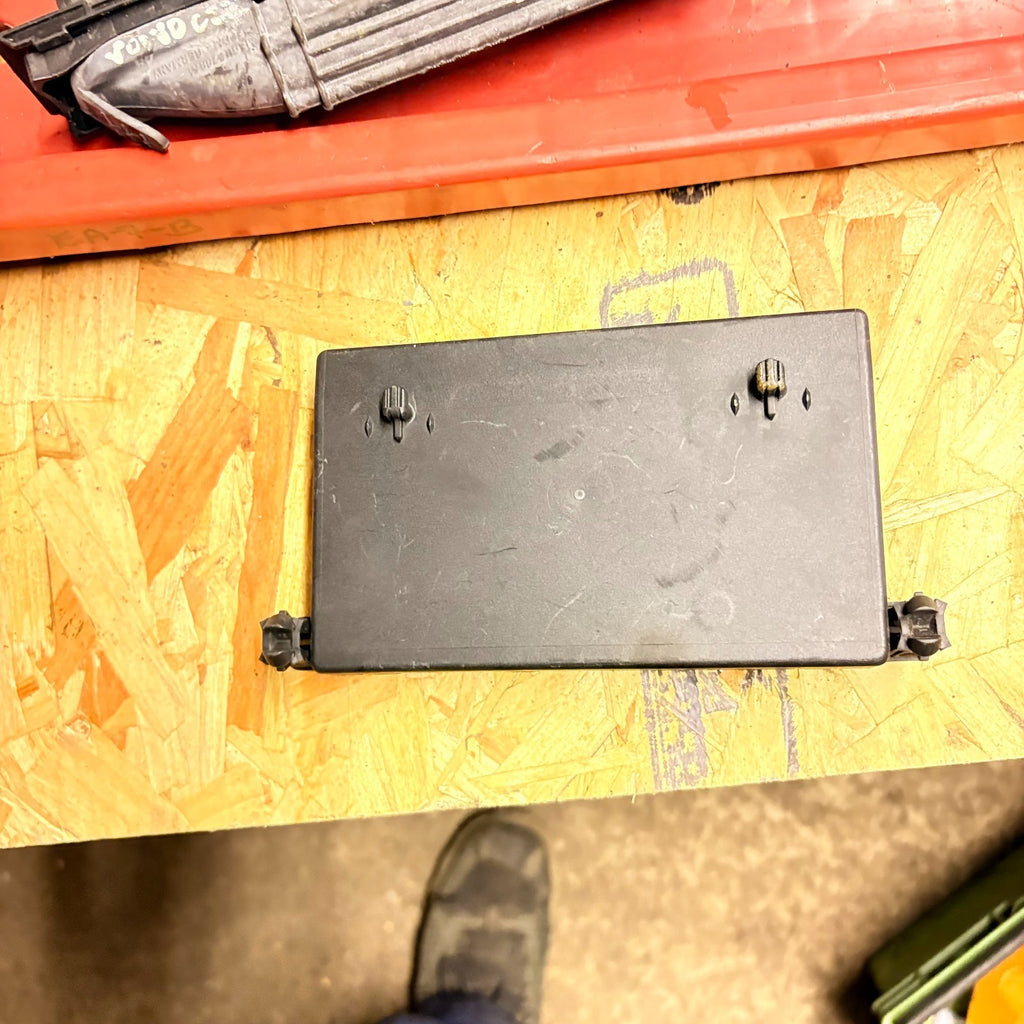 MERCEDES W203 C Class Nearside Front Passenger Front Door Module 2038205526