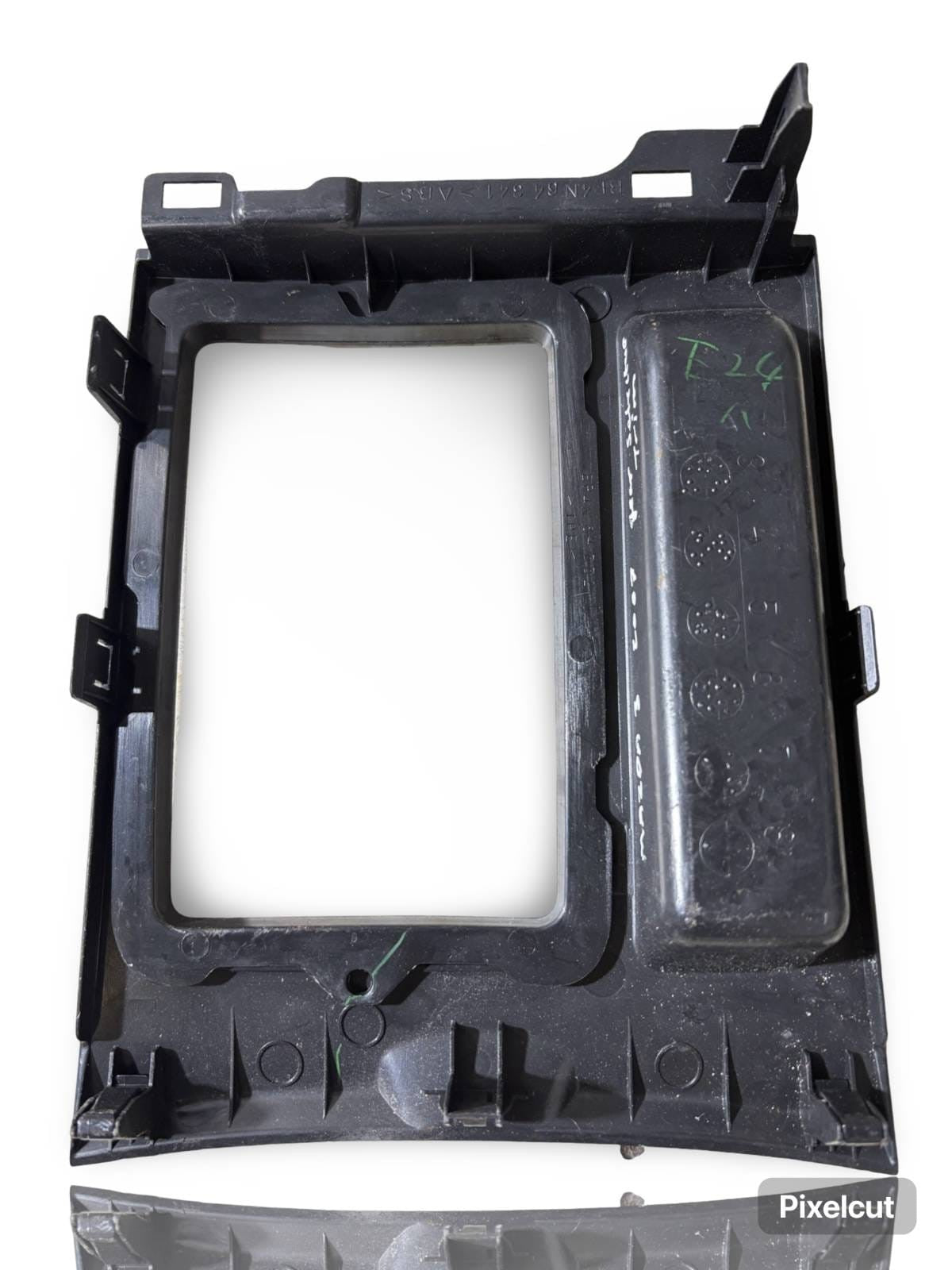 Mazda 3 BK 2003-2009 Centre Shift Console Storage Lid BP4N64341