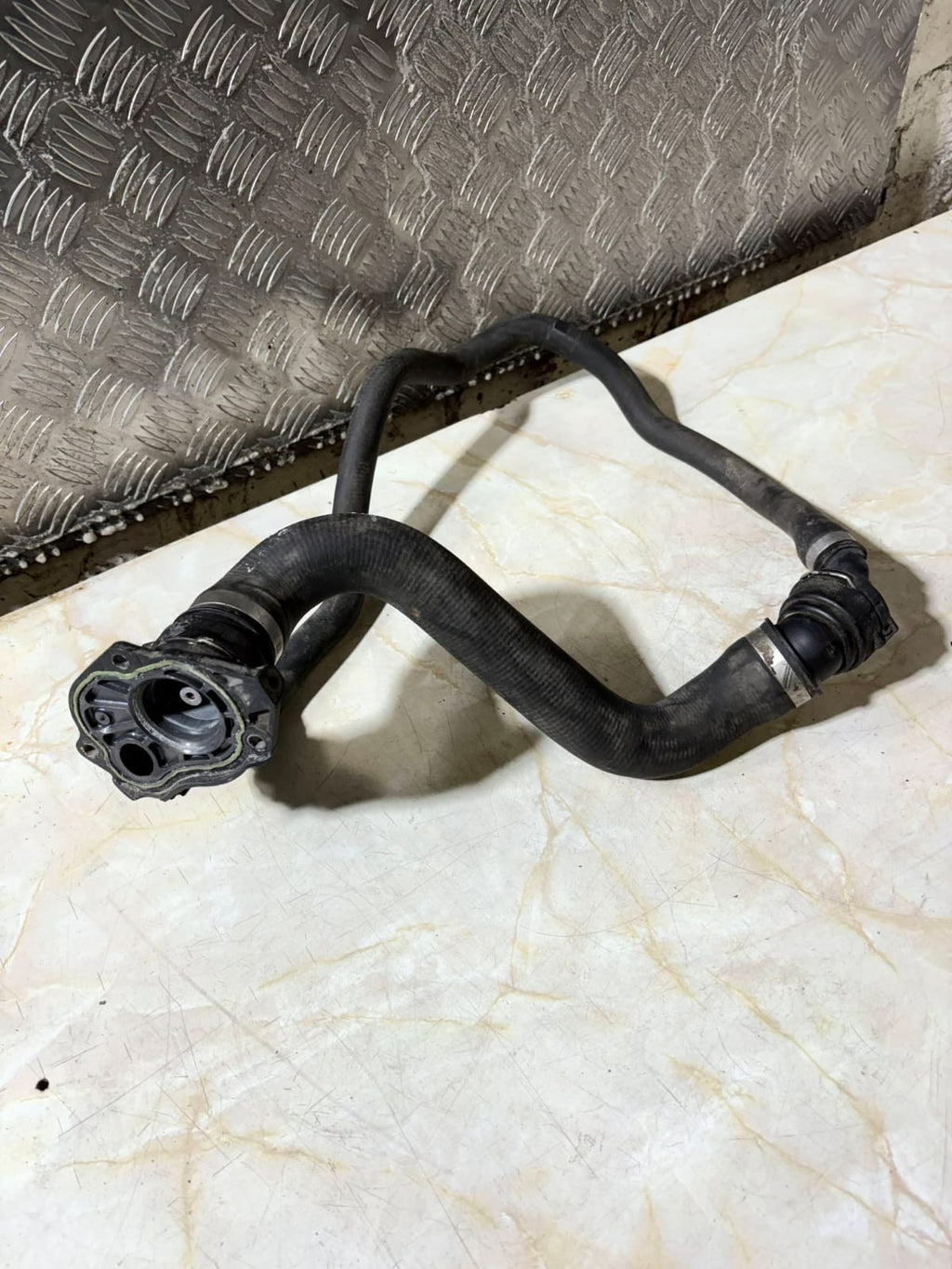 Radiator Hose fits BMW 750 E65 4.8 Upper 05 to 08 N62B48B Coolant Gates Quality