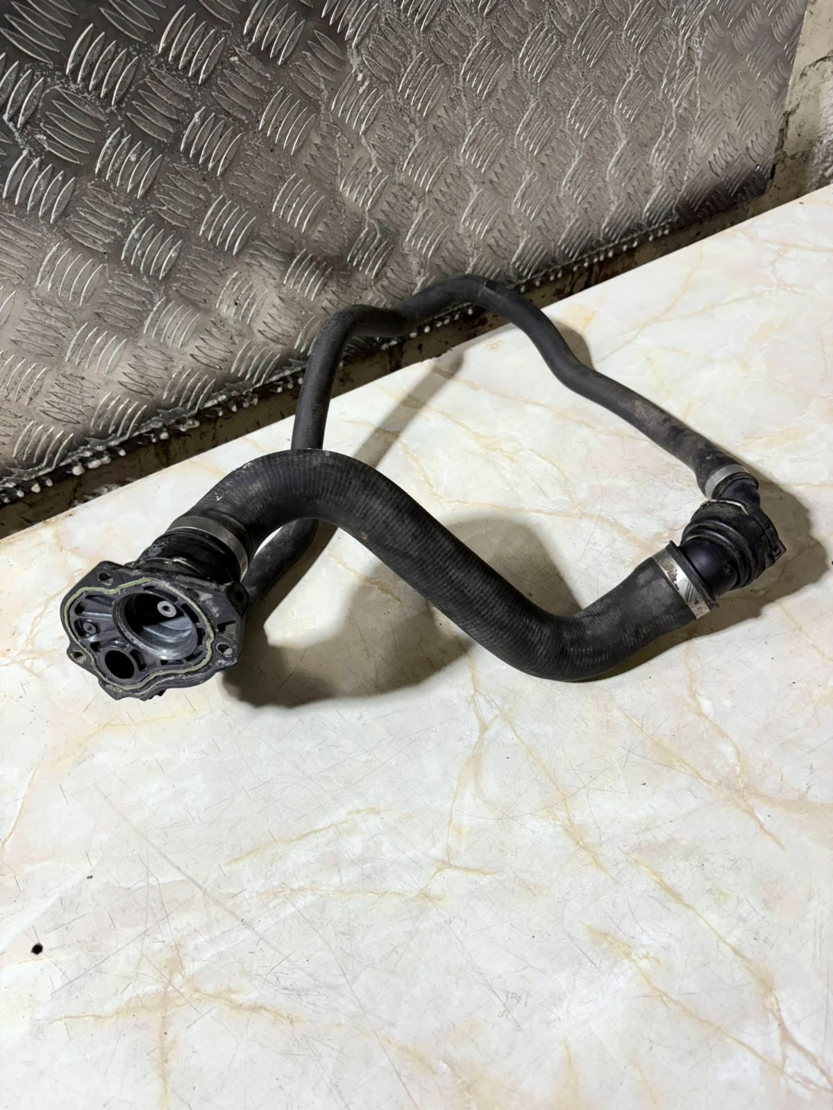 Radiator Hose fits BMW 750 E65 4.8 Upper 05 to 08 N62B48B Coolant Gates Quality