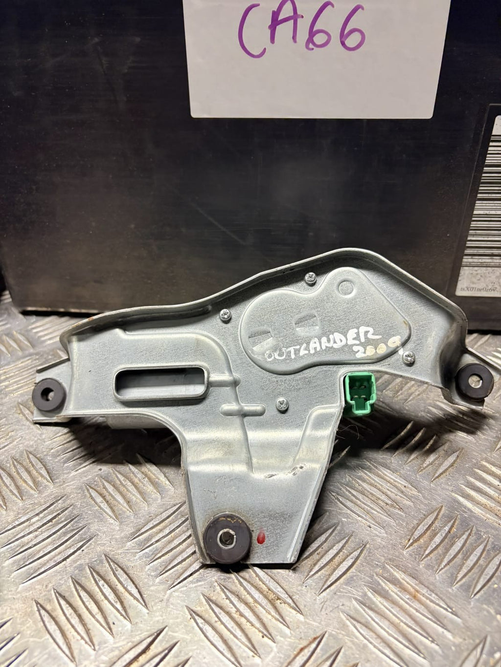 MITSUBISHI OUTLANDER MK2 2007-2012 REAR WINDSCREEN WIPER MOTOR 33885