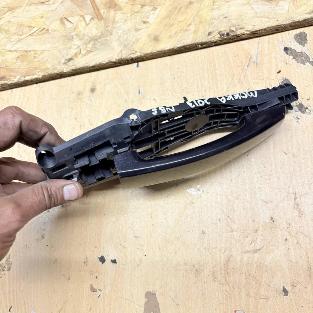Opel Mokka 2013 N/S Front Outer Door Handle Black 5 Door
