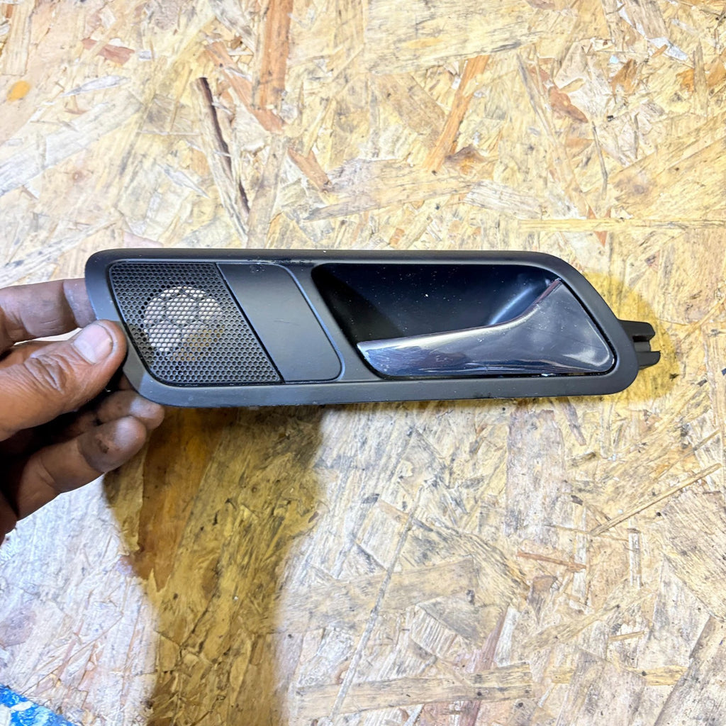 VW PASSAT RIGHT OFFSIDE REAR INNER DOOR HANDLE 3C4839114 2005-2010
