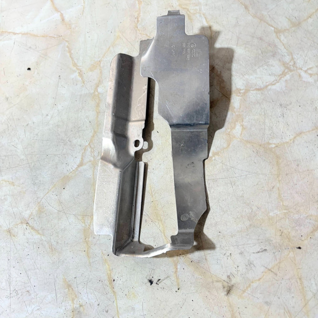 Audi A3 8P 2003-2013 Steering Column Cowl Inner Support Bracket 8P0880225