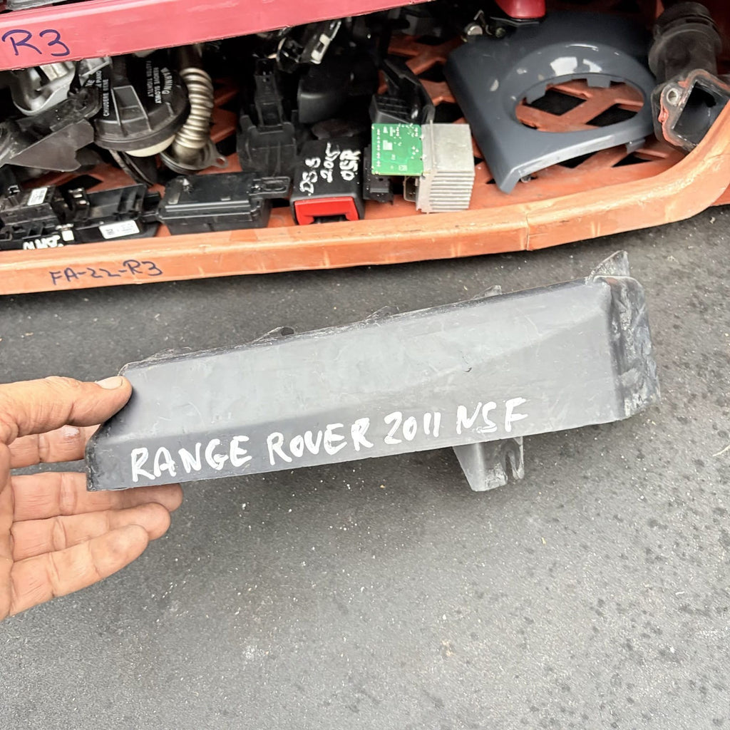 Range Rover Evoque L538 2012-2018 Front Left Bumper/Headlamp Bracket LR034222