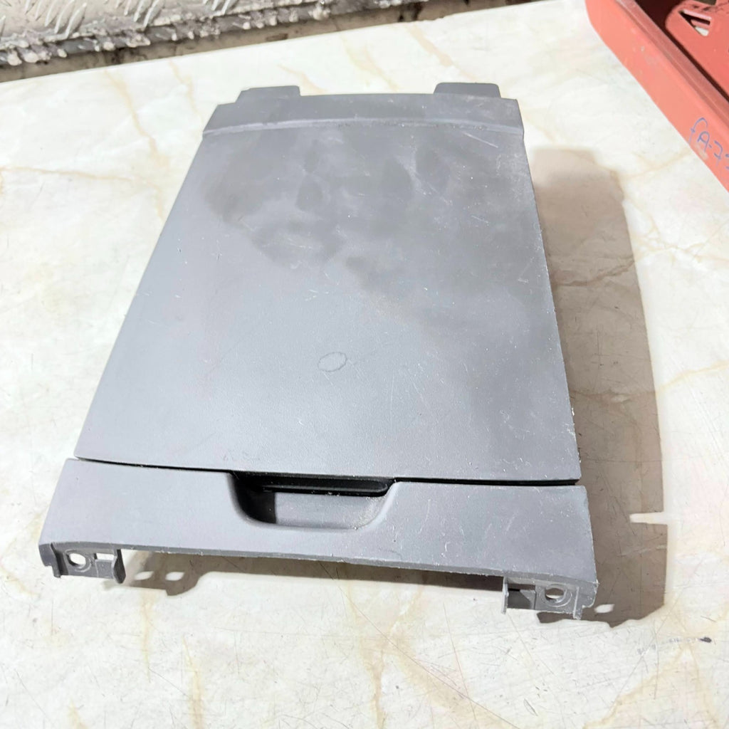 Vauxhall Agila B Cubby Box Storage Compartment 73821-51K0 2008-2015M