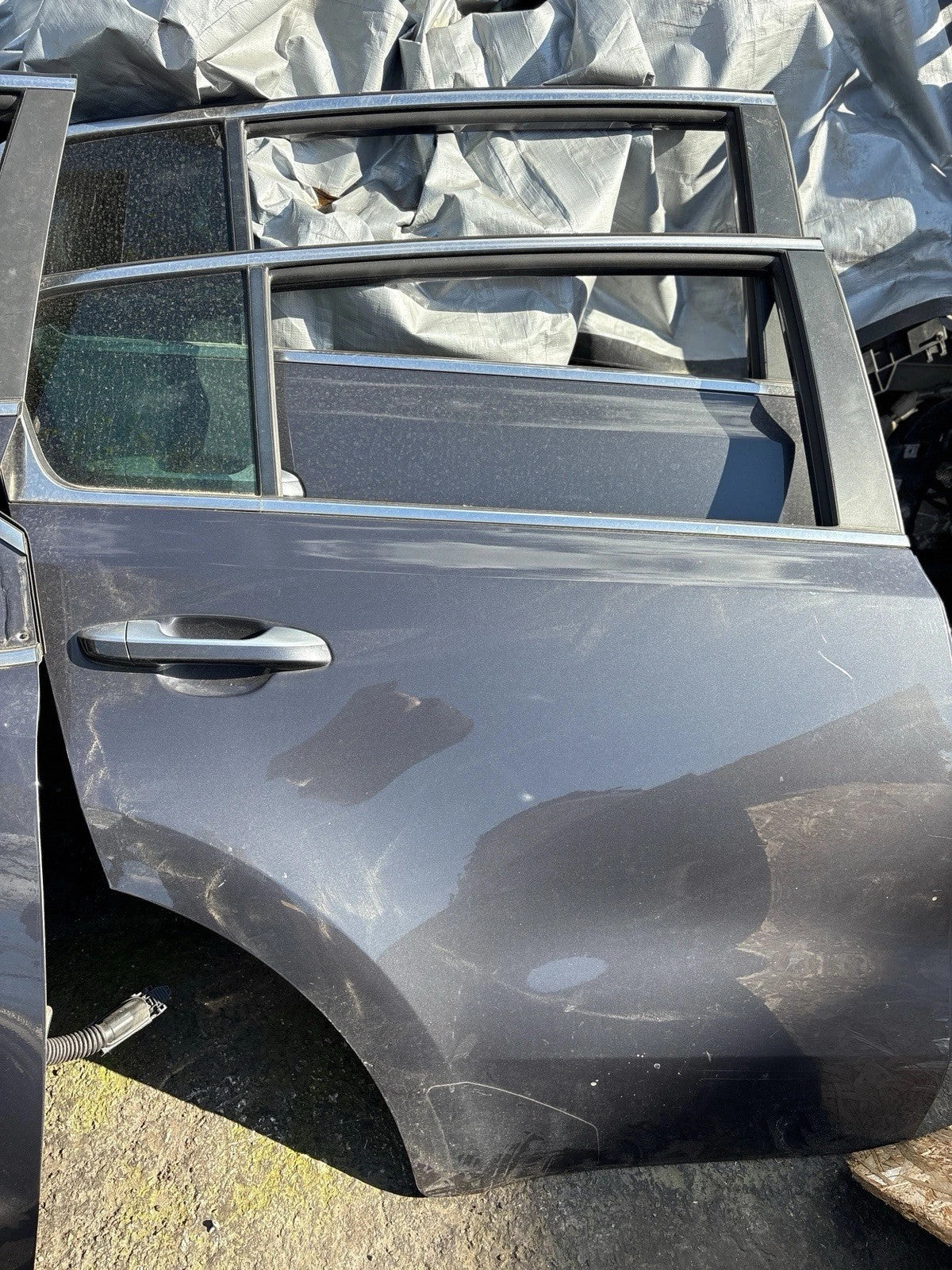 KIA SPORTAGE MK4 QL 2016-2021 5DR RIGHT REAR COMPLETE DOOR GREY FREE POSTAGE
