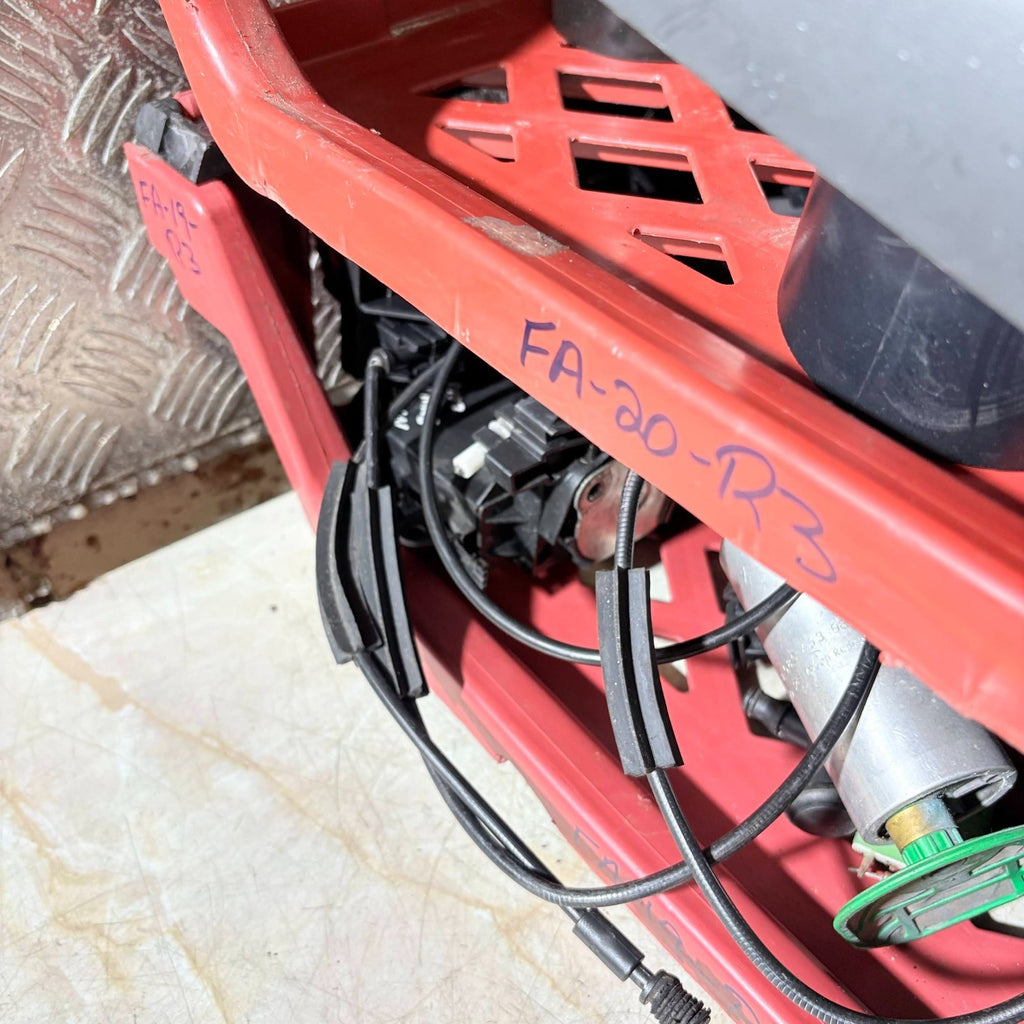FIAT PUNTO EVO 2008-2012 REAR WIPER ARM