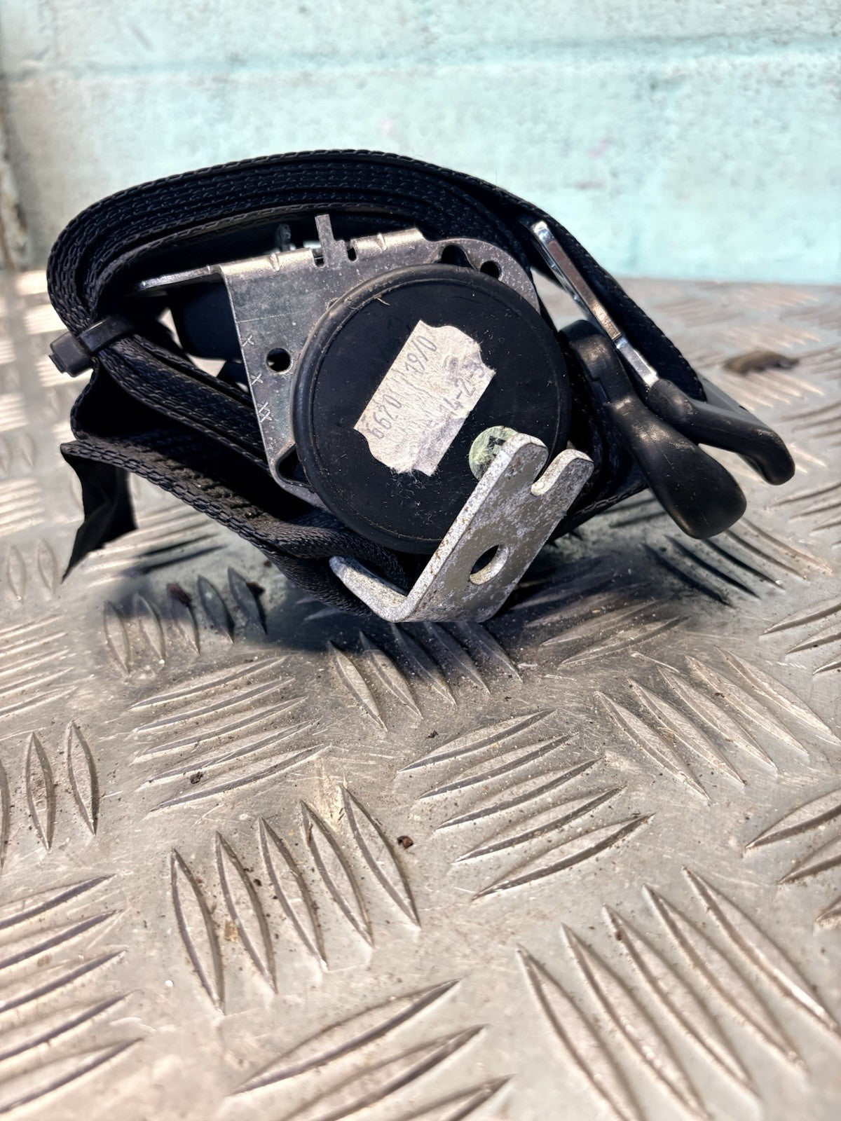 FORD FUSION 5 door 2003-2006 SEAT BELT-DRIVER REAR 2N1AN611B68AC