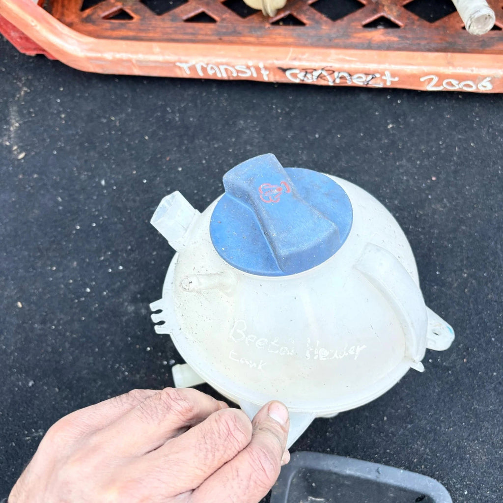 VOLKSWAGEN BEETLE 2002 COOLANT EXPANSION TANK