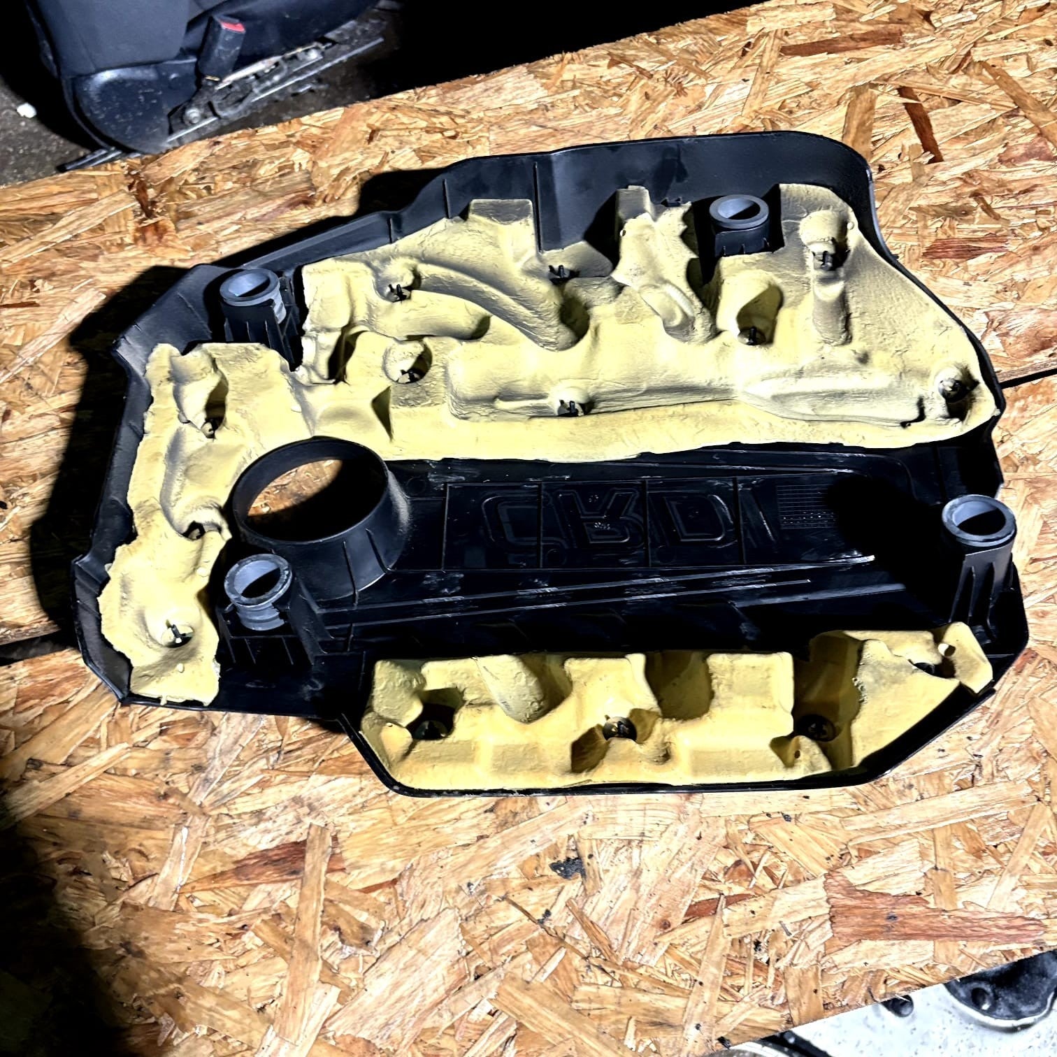 Kia Sportage MK4 QL 1.6 CRDi D4FE Top Engine Cover 29240-2U000 2018-2022