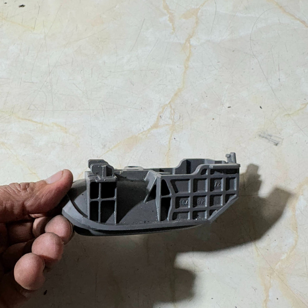 Interior Inside Door Handle Passenger Front Toyota Aygo 2011
