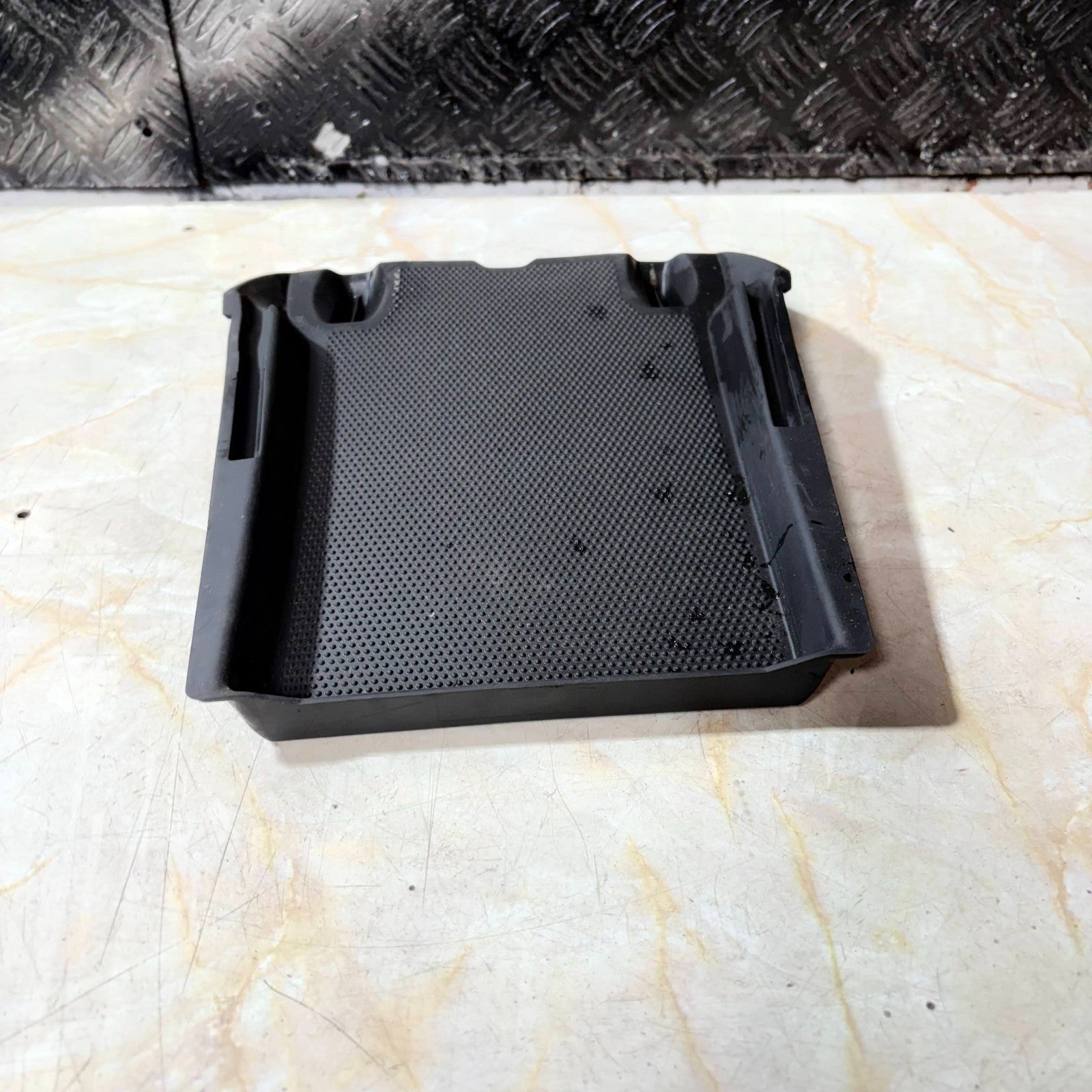 Volvo V60 S60 XC60 11-18 Center Console Storage Armrest Rubber Mat 30755058