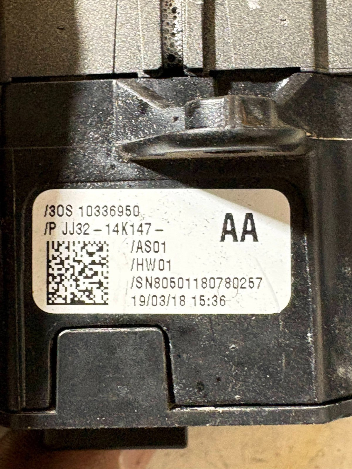 2012-2018 LAND ROVER EVOQUE CENTER CONSOLE TRACTION CONTROL ECO SWITCH