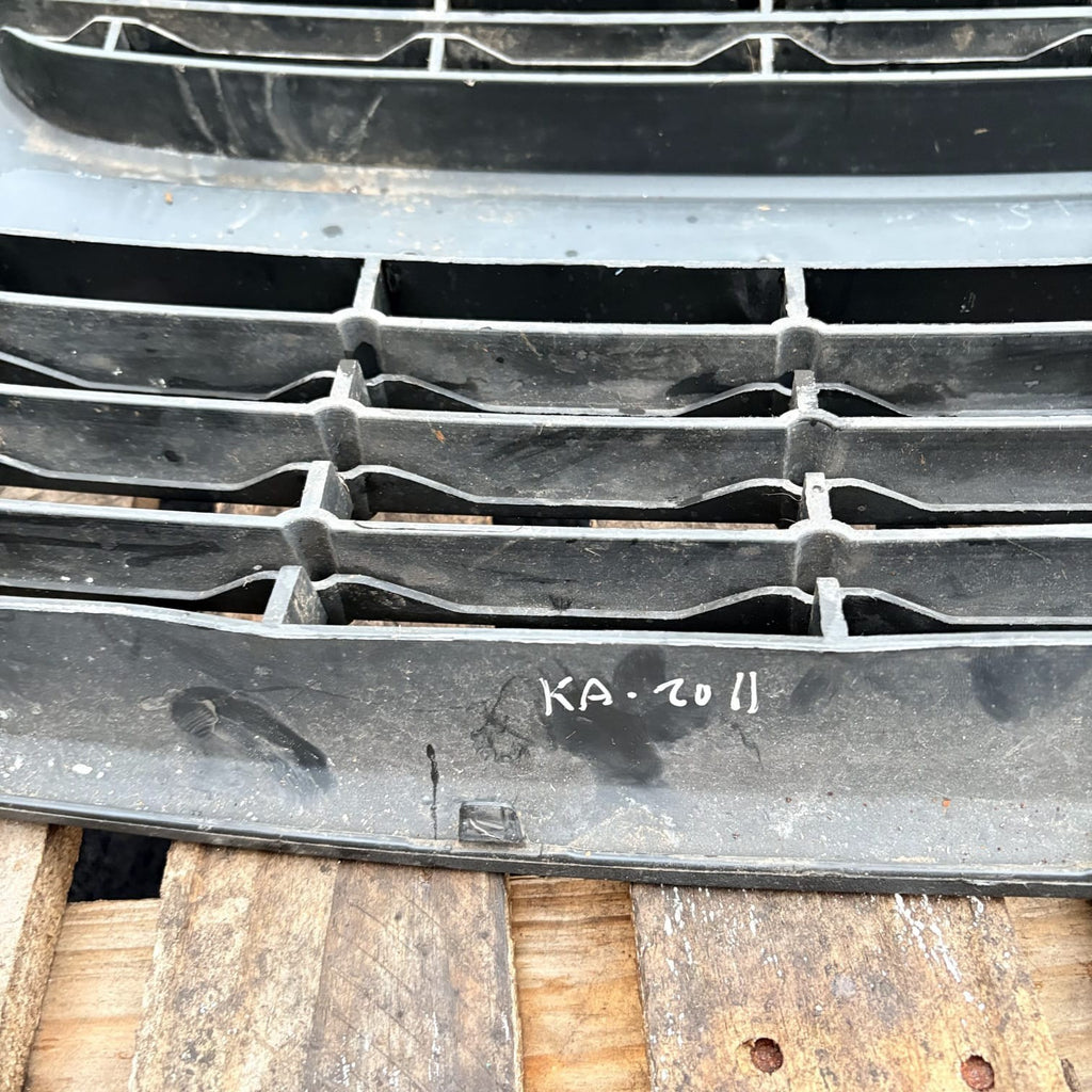 Ford Ka Mk2 2009-2016 Front Bumper Lower Centre Grille 735437417 1595922