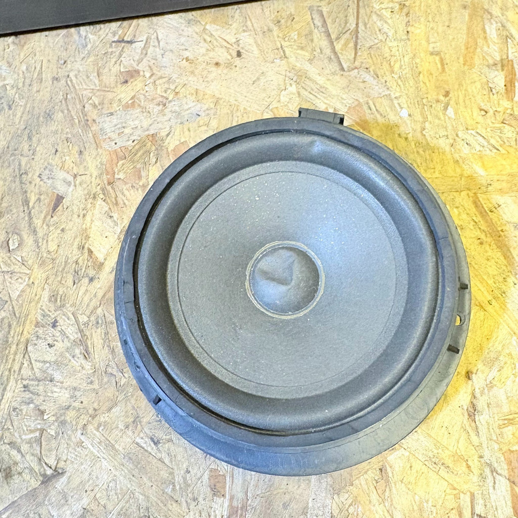 FOR 2013 MG MG6 REAR RIGHT DOOR SPEAKER 10009373