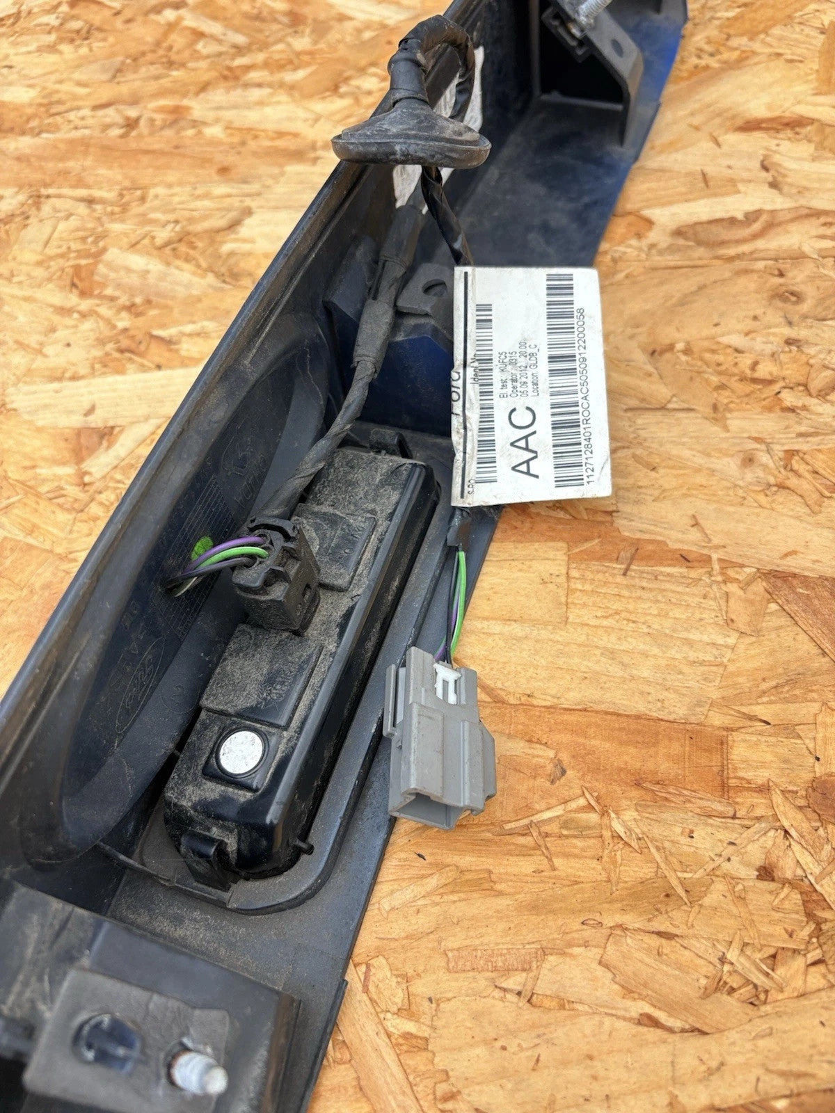 Ford B-Max B232 12-17 Bootlid Handle AV11-R43404-B