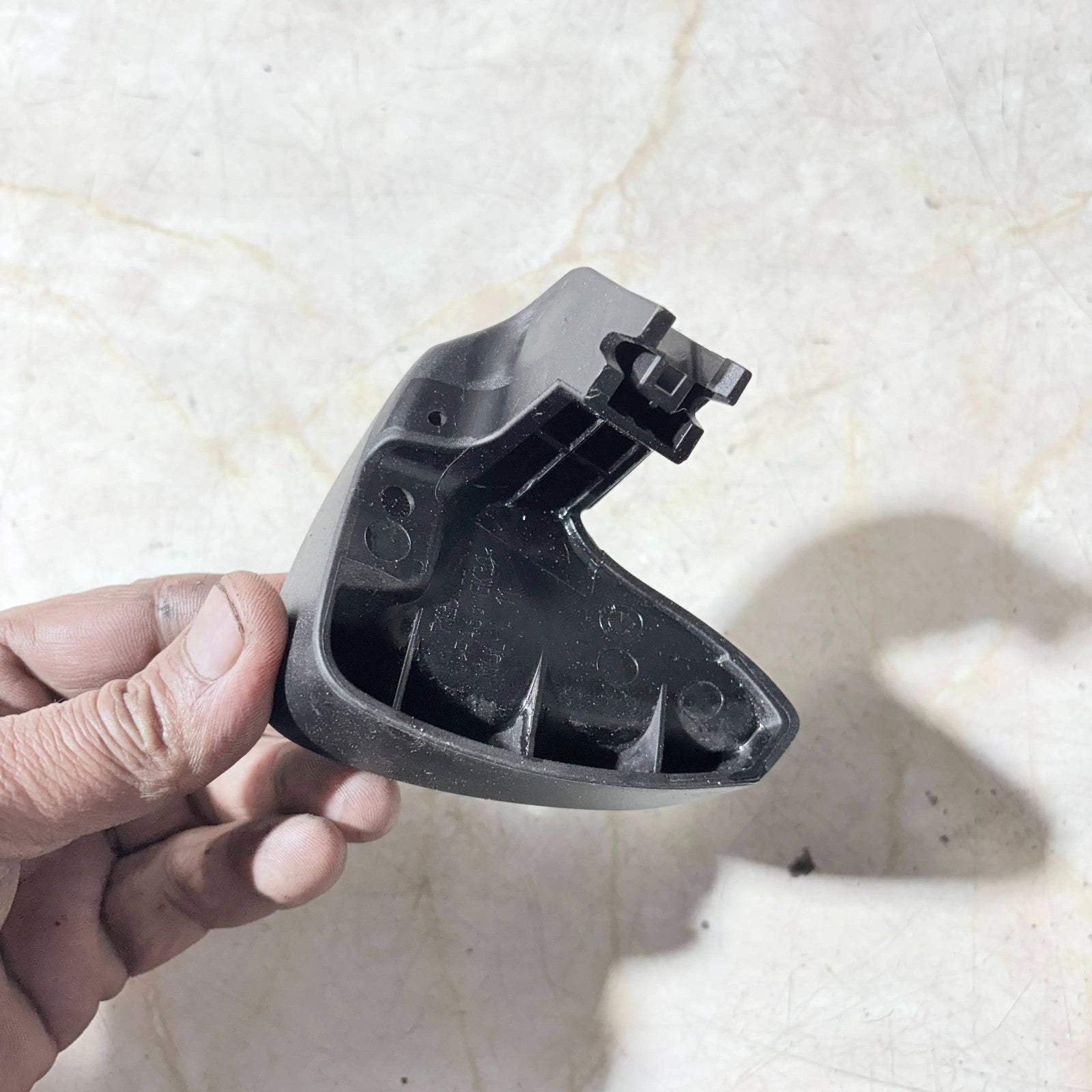 7139035-06 BMW 3 Series E90 (2009) Left Ant Seat Control Handle