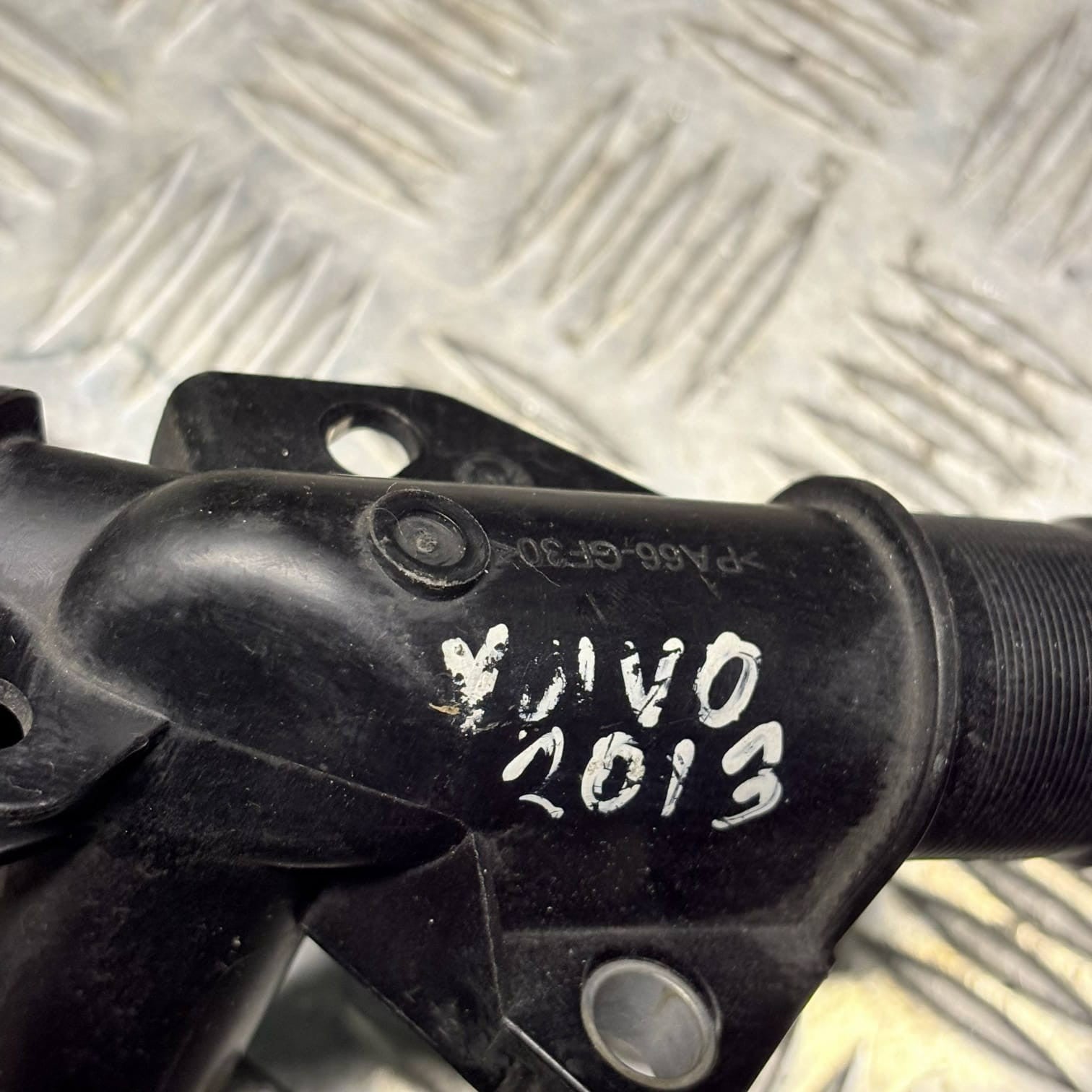 Volvo V40 (P1) D2 1.6 Coolant Water Outlet Pipe Hose 9671124980 (2012-2015)