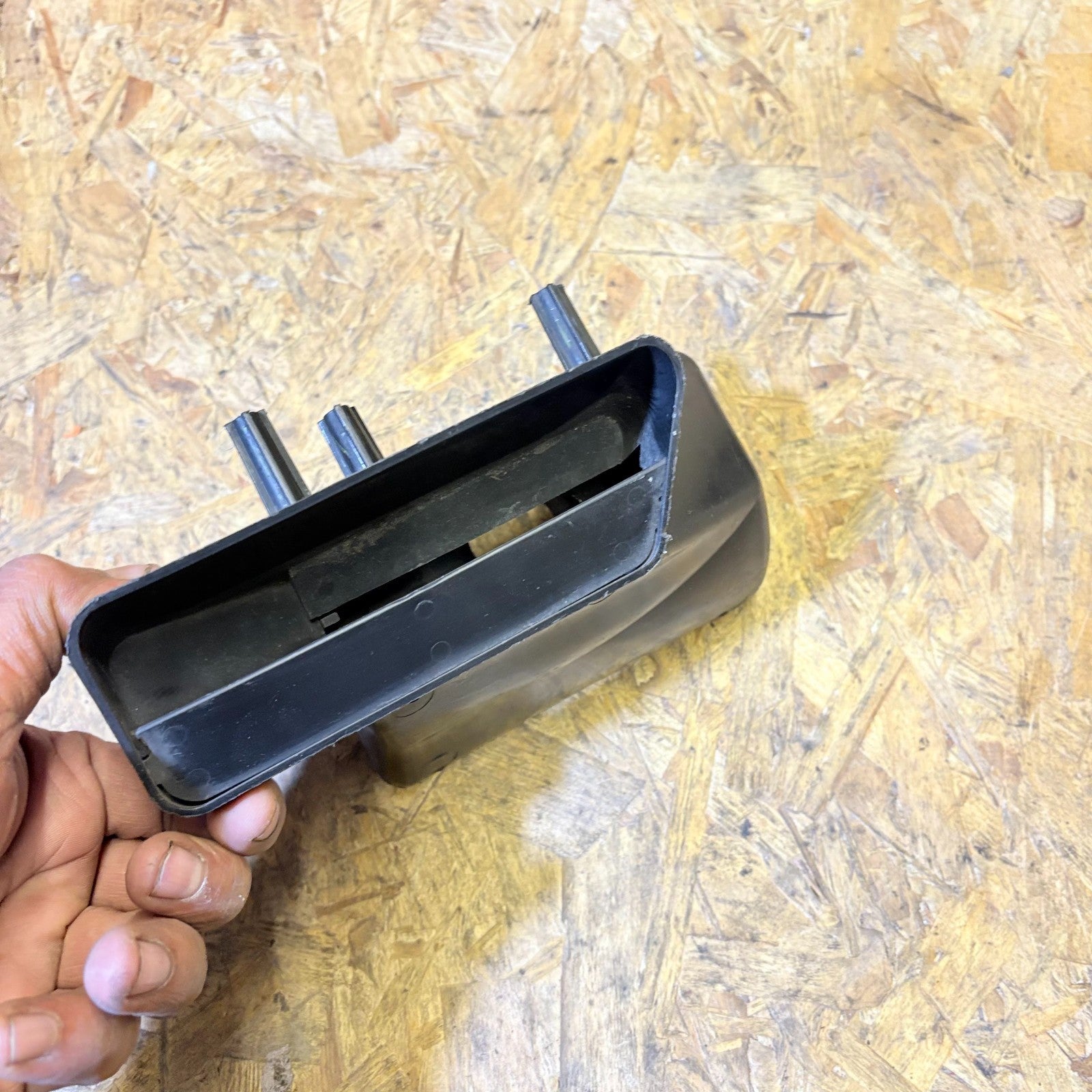 VW Fox Air Intake Duct Air Guide 5Z0805971A (5Z0 805 971A) 2005-2012