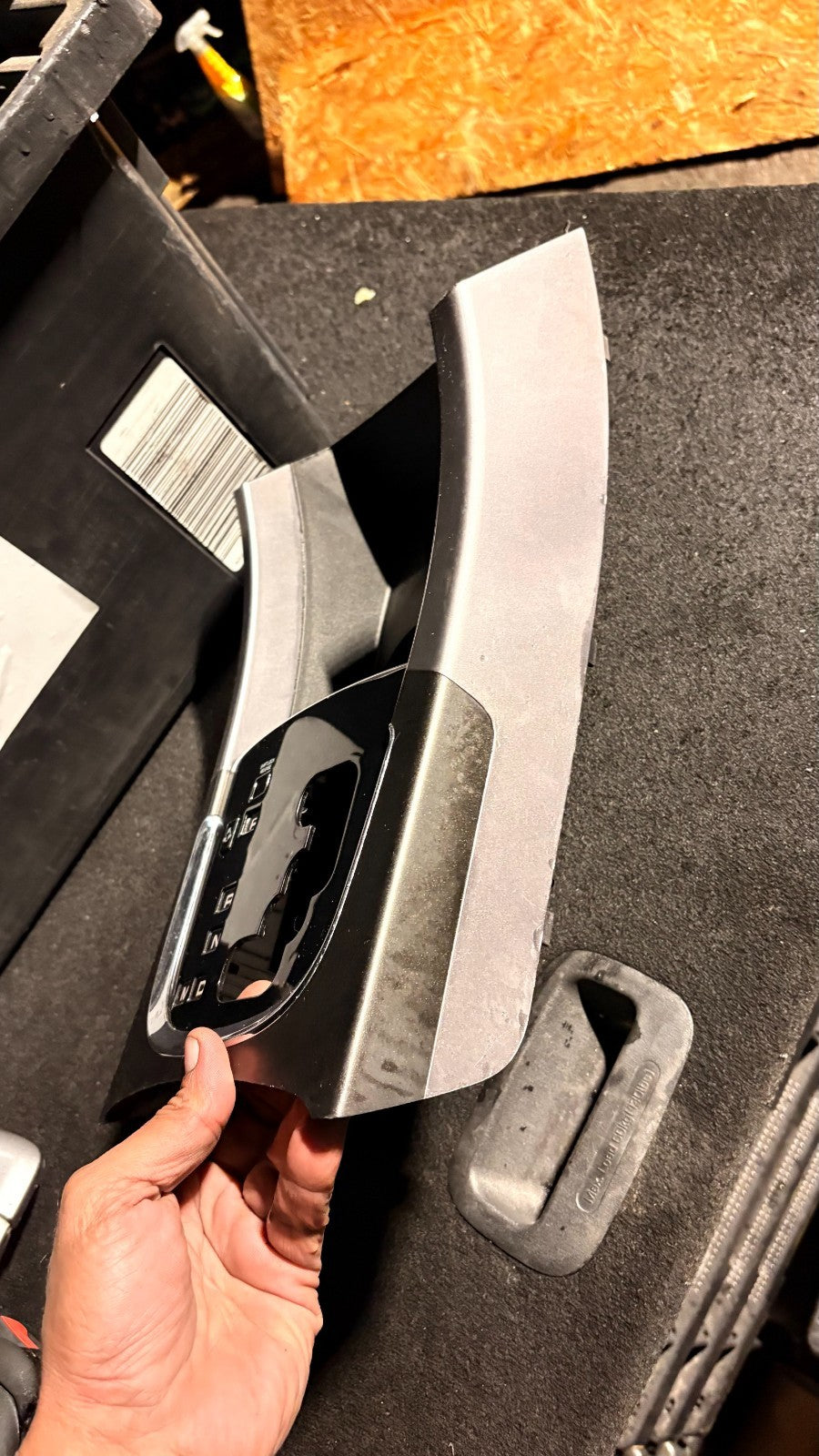 SSANGYONG KORANDO AUTOMATIC GEAR SELECTOR Trim Surround Plastic