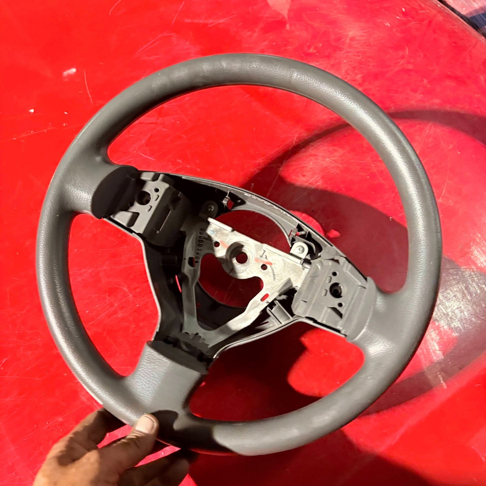 608644700B Sport Steering Wheel for NISSAN PIXO