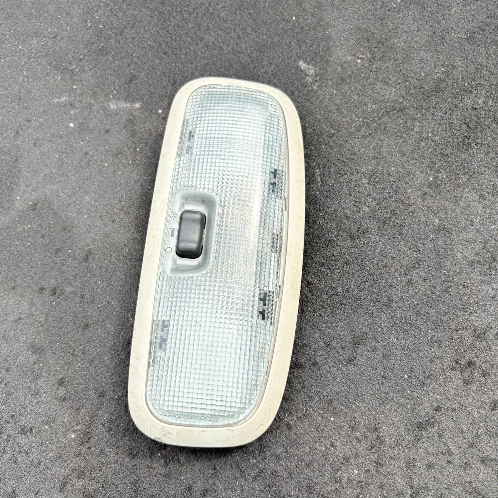 Land Rover Freelander 2 L359 Rear Roof Light LR000254 3S7A13776AB 2006-2014