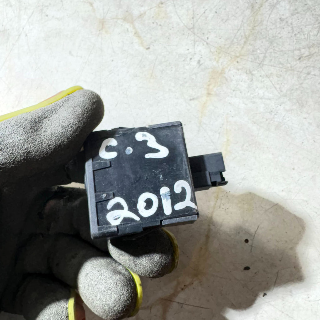 CITROEN C3 HEADLIGHT RANGE CONTROL LIGHT CONTROLLER