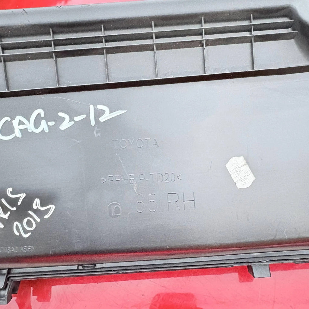 Toyota Yaris Mk3 XP130 Glove Box Door Lid Black RHD 55550-0D160 2011-2014
