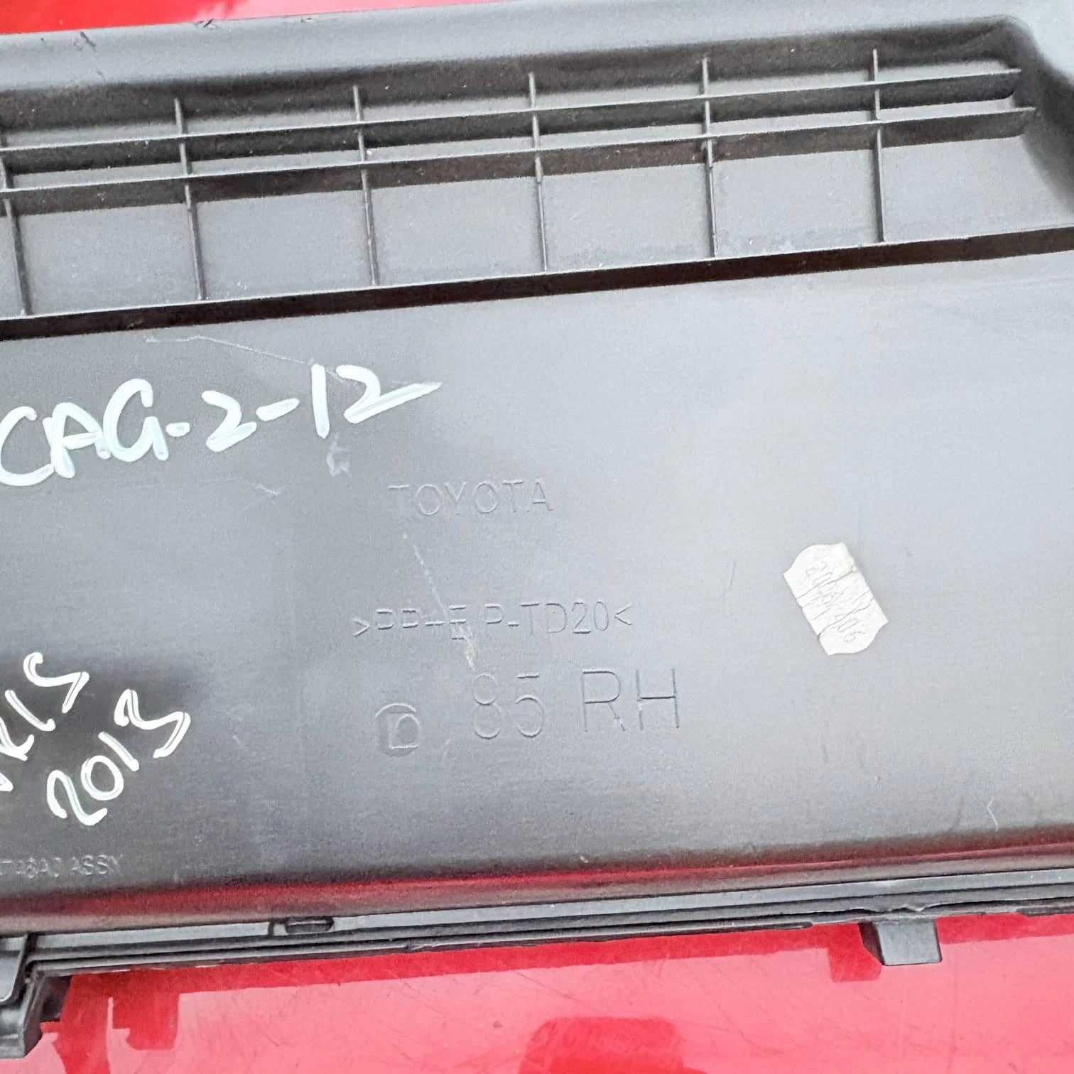 Toyota Yaris Mk3 XP130 Glove Box Door Lid Black RHD 55550-0D160 2011-2014
