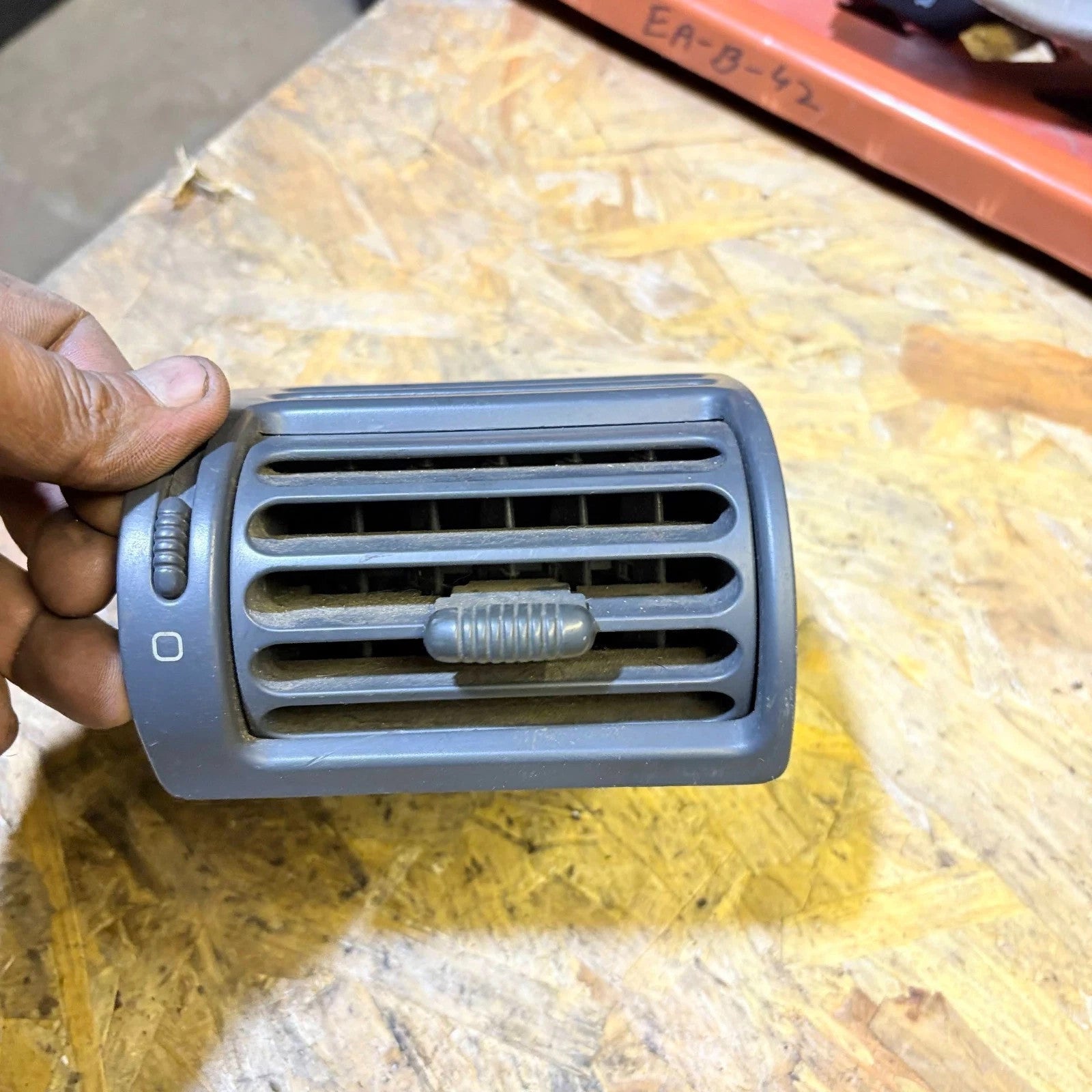 Fiat Scudo Peugeot Expert Citroen Dispatch 1995-2006 Dash Air Vent Left
