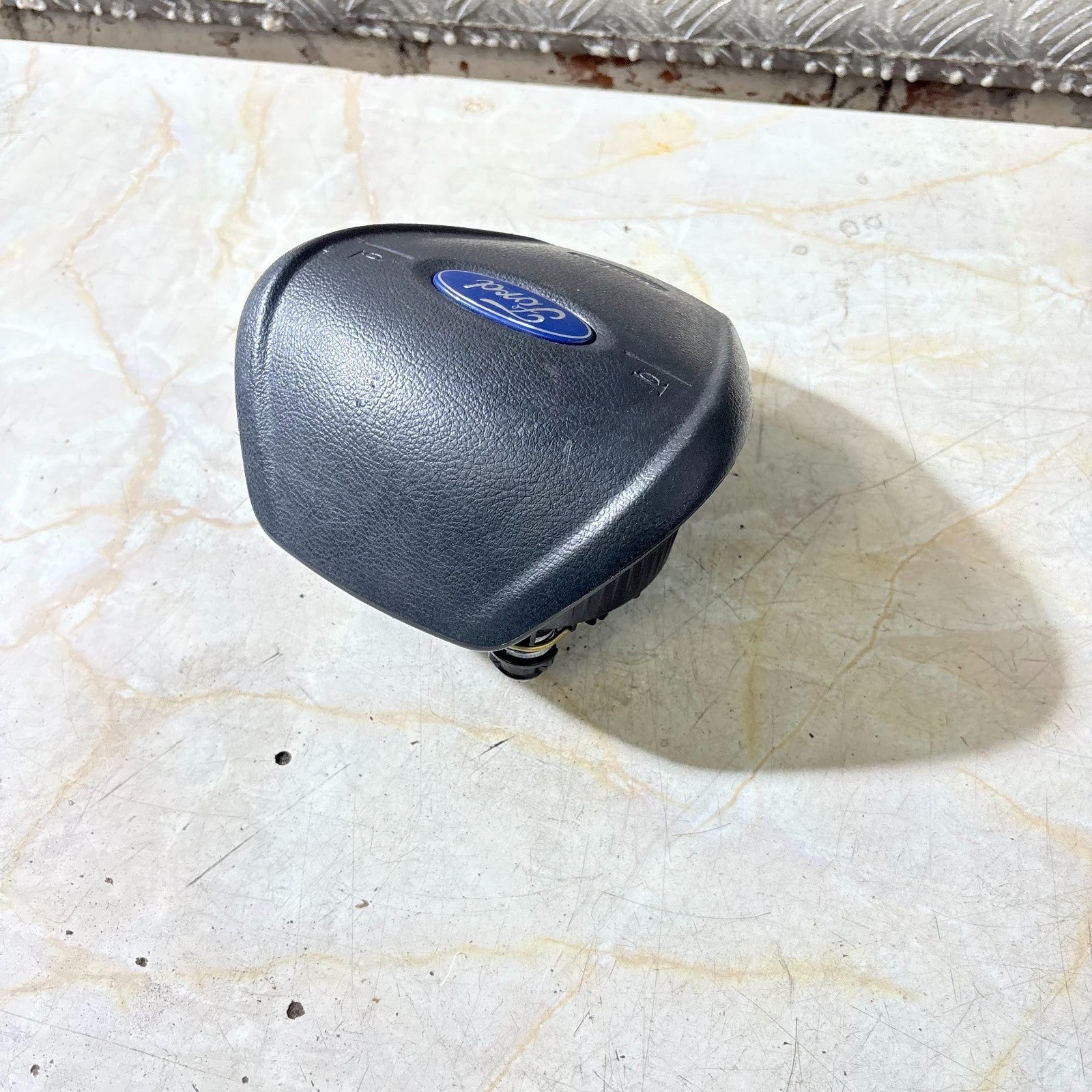 Ford Fiesta MK7 2013 Driver?s Steering Wheel Safety ABag BAM-PT1-1746