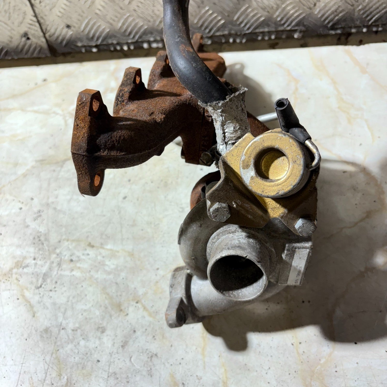 Ford Fiesta Mk7 1.6 TDCi 2008-2013 Turbocharger & Exhaust Manifold Duratorq