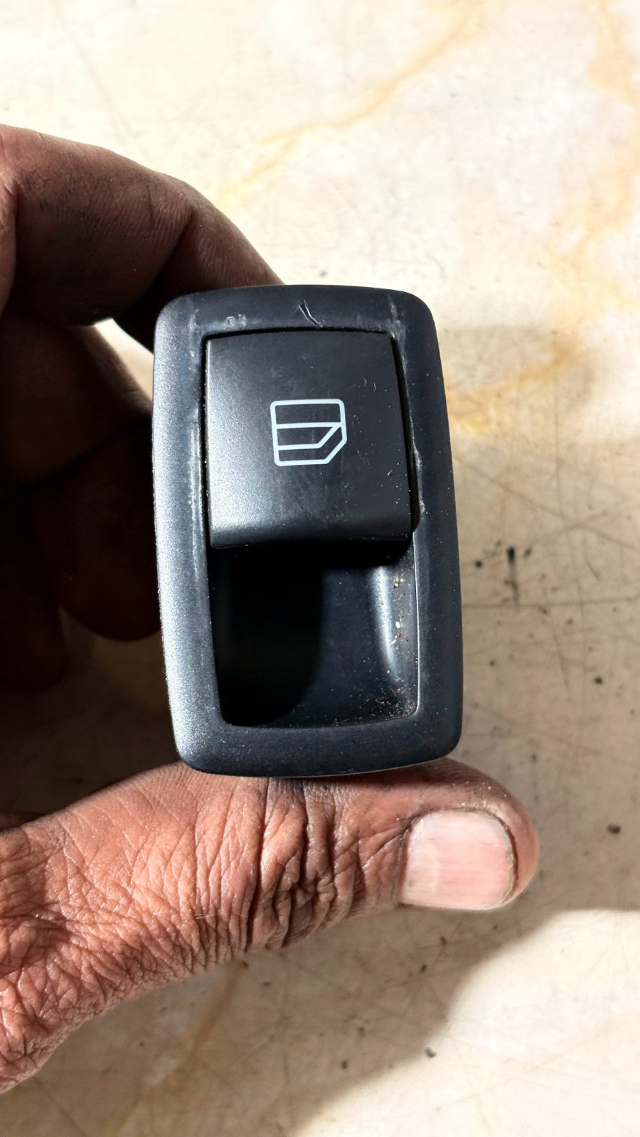 Mercedes A150 2005 Passenger Rear Left Power Window Switch Control A2518200510