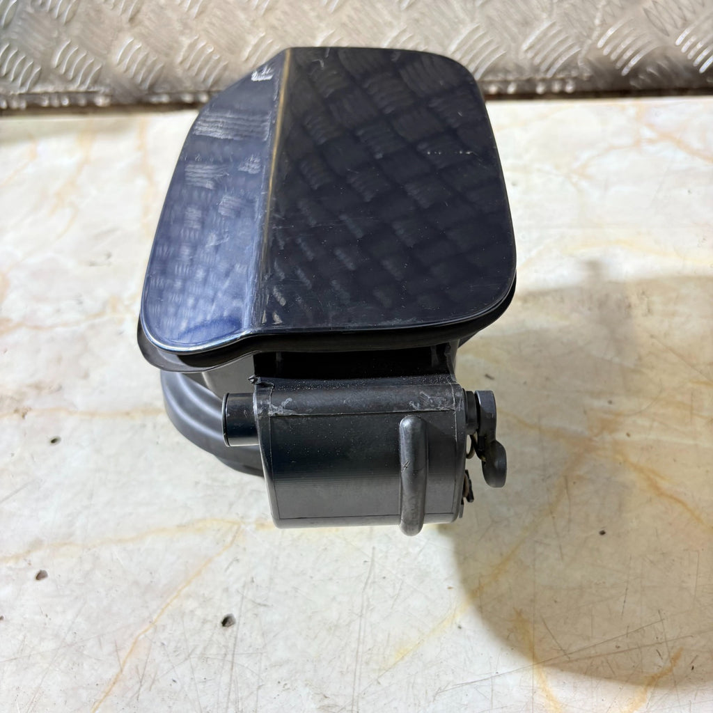 BMW X5 E70 2007-2013 X5 M 2010-2013 Fuel Filler Door Pocket 7160631 51177160631