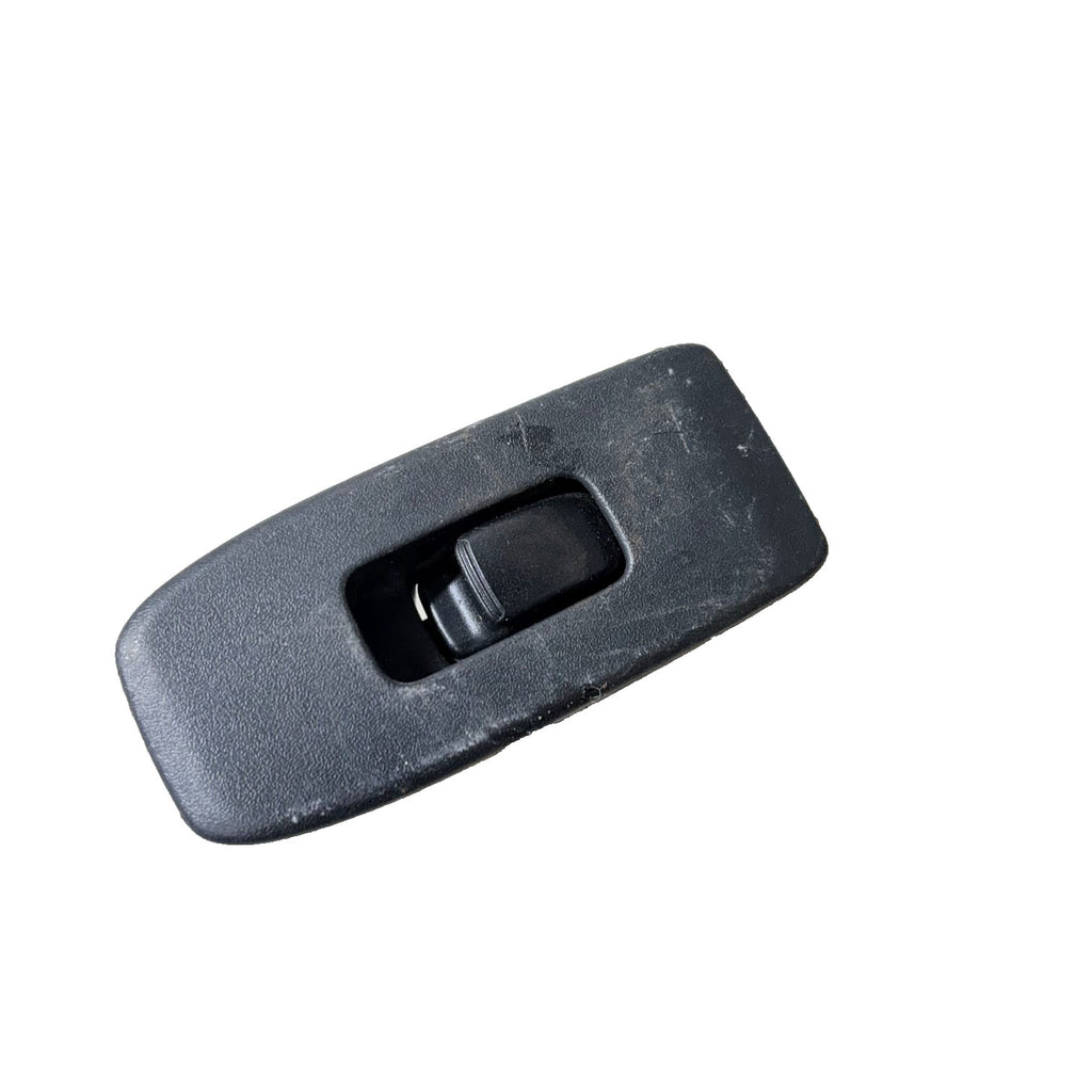 Mitsubishi Shogun Pajero 1999-2006 Front Left Window Switch MR445659