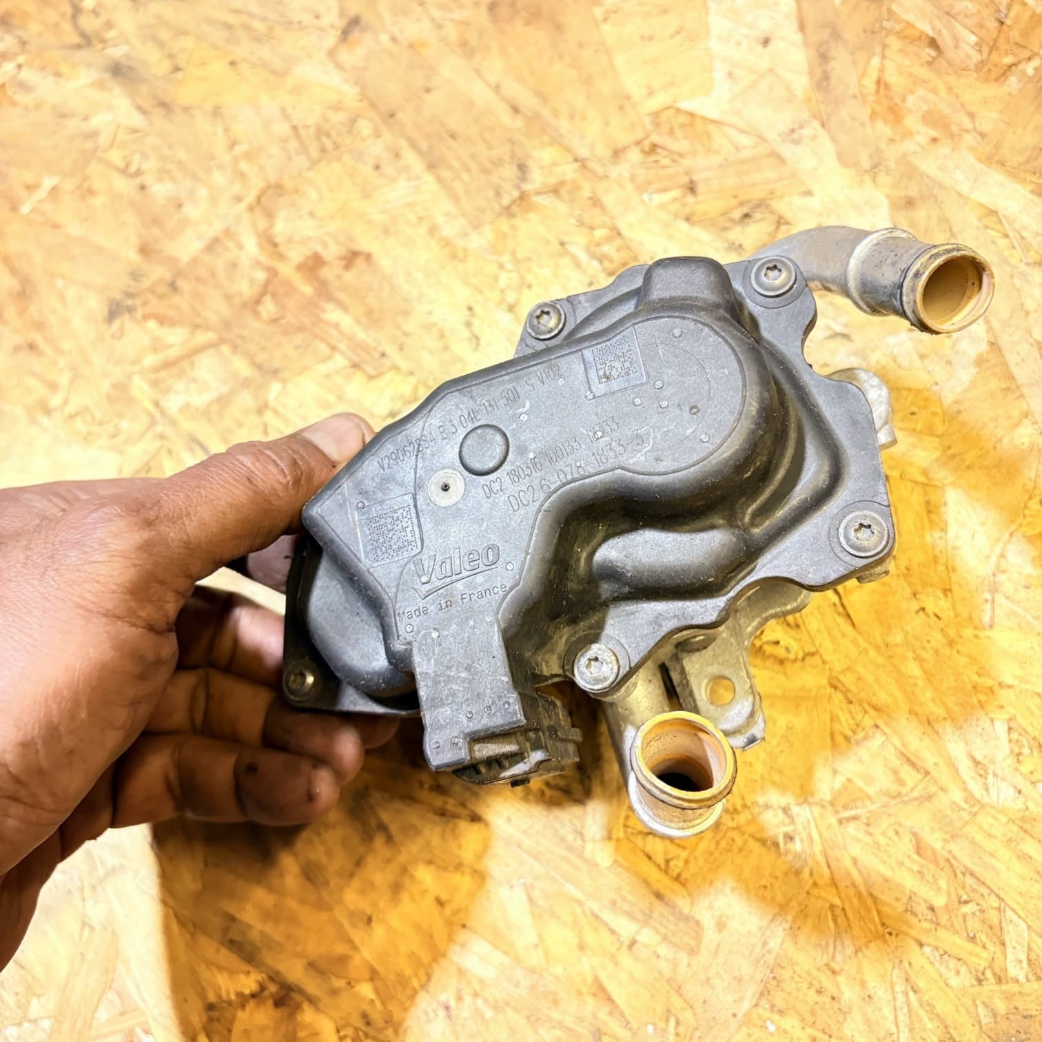 AUDI A3 8V 1.6 DIESEL EGR VALVE V29062884 DC2180316 DC2607818333