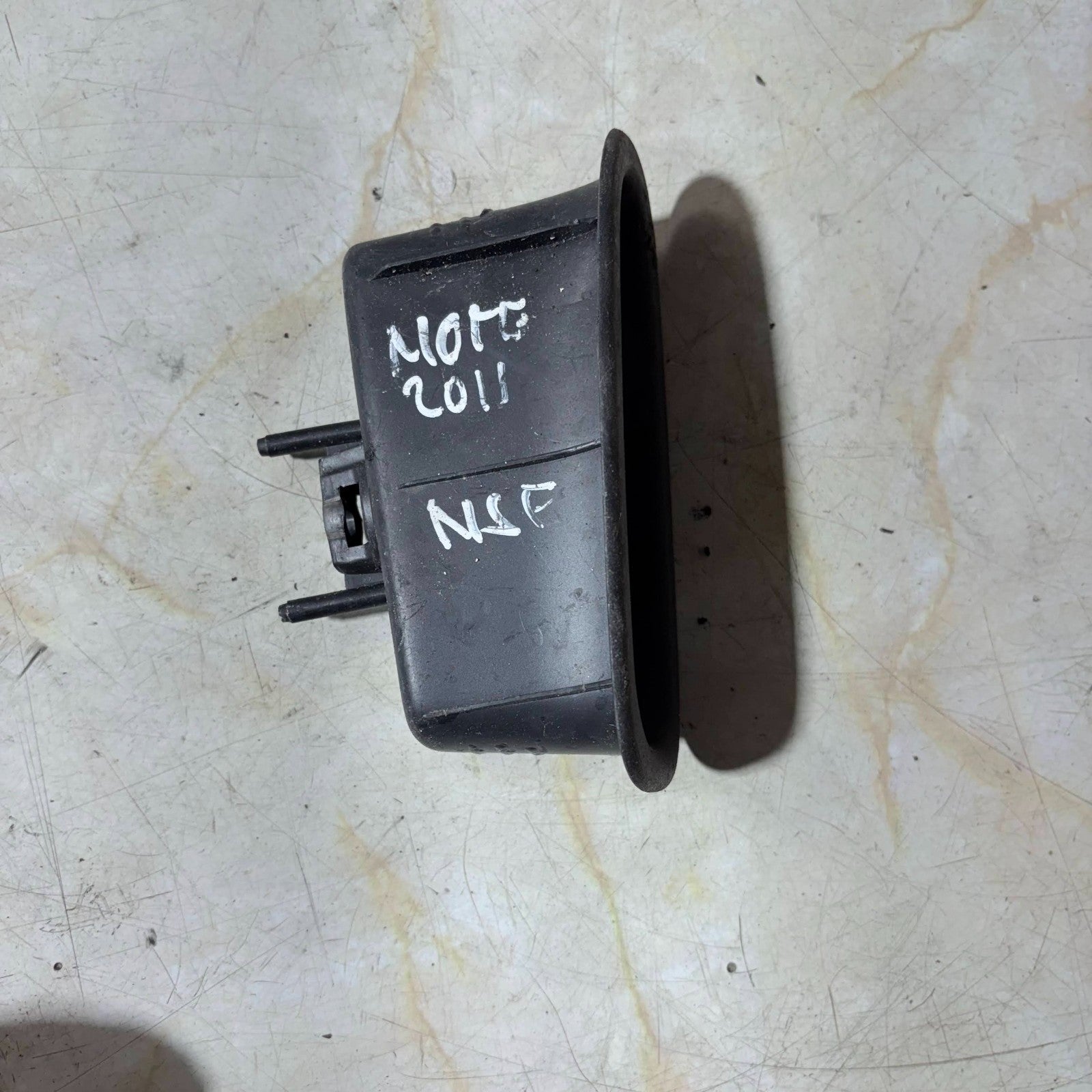 NISSAN NOTE MK1 2006-2013 DOOR GRAB HANDLE LEFT FRONT PASSENGER SIDE 80950-9U00B