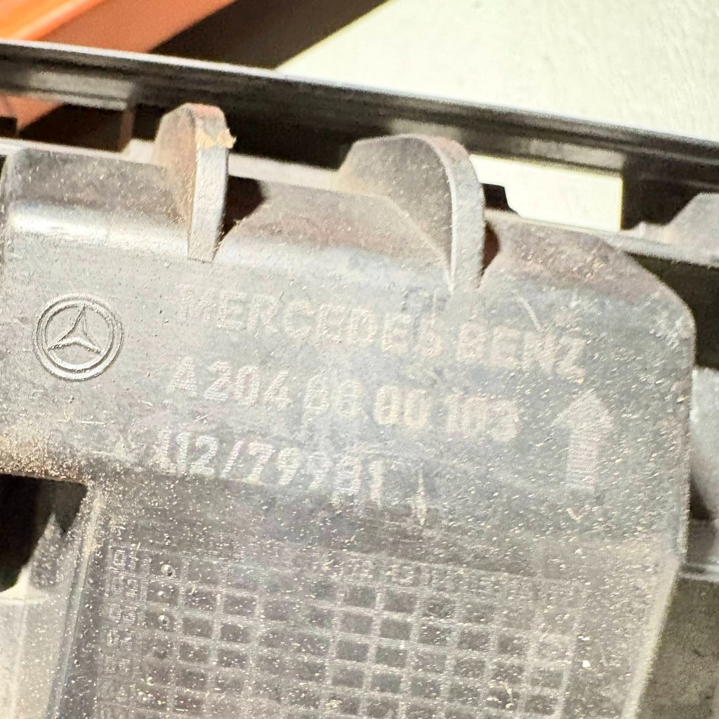 MERCEDES-BENZ C CLASS 2007 REAR BUMPER SUPPORT MOUNT BRACKET LEFT PASSENGER SIDE