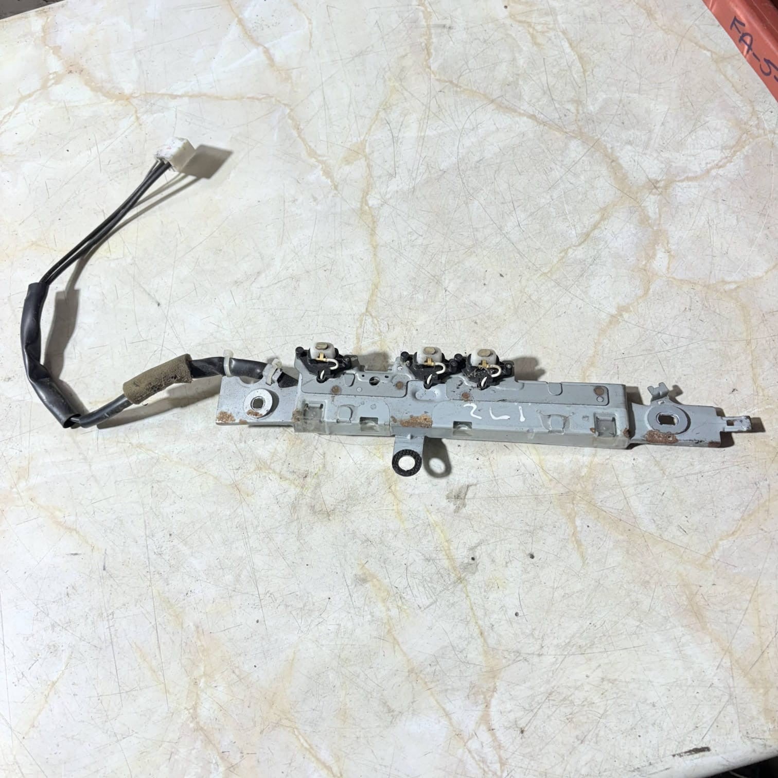 LEXUS IS220d IS250 2005-2008 Aerial Antenna Amplifier Module 86300-53160 XE20