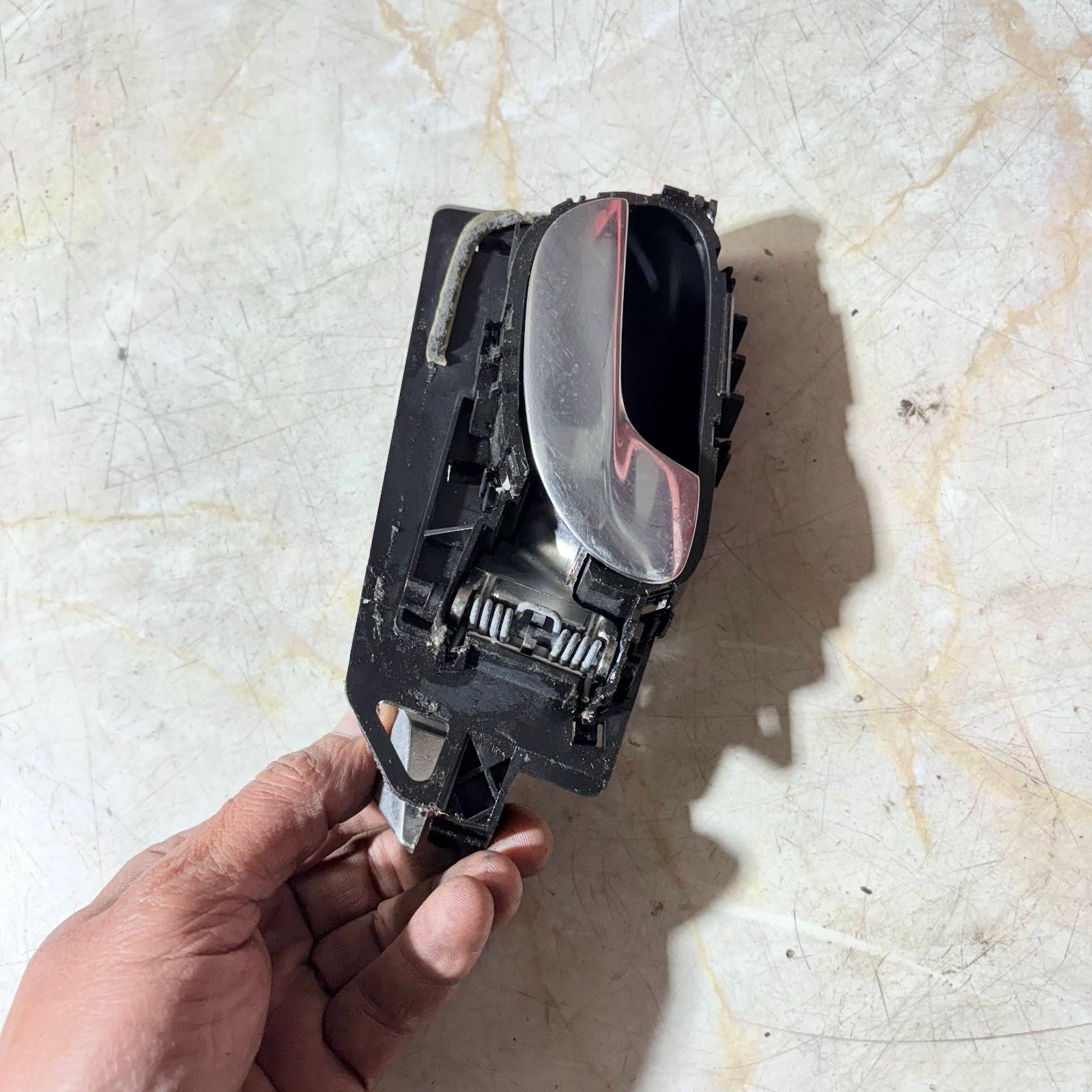 PEUGEOT 307 2001-2008 RIGHT DRIVERS FRONT INTERIOR DOOR HANDLE 9643604477