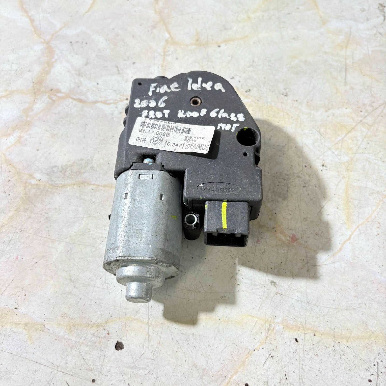 Fiat Idea 2003-2012 5 Door Panoramic Sunroof Roof Glass Motor 6117002B Webasto